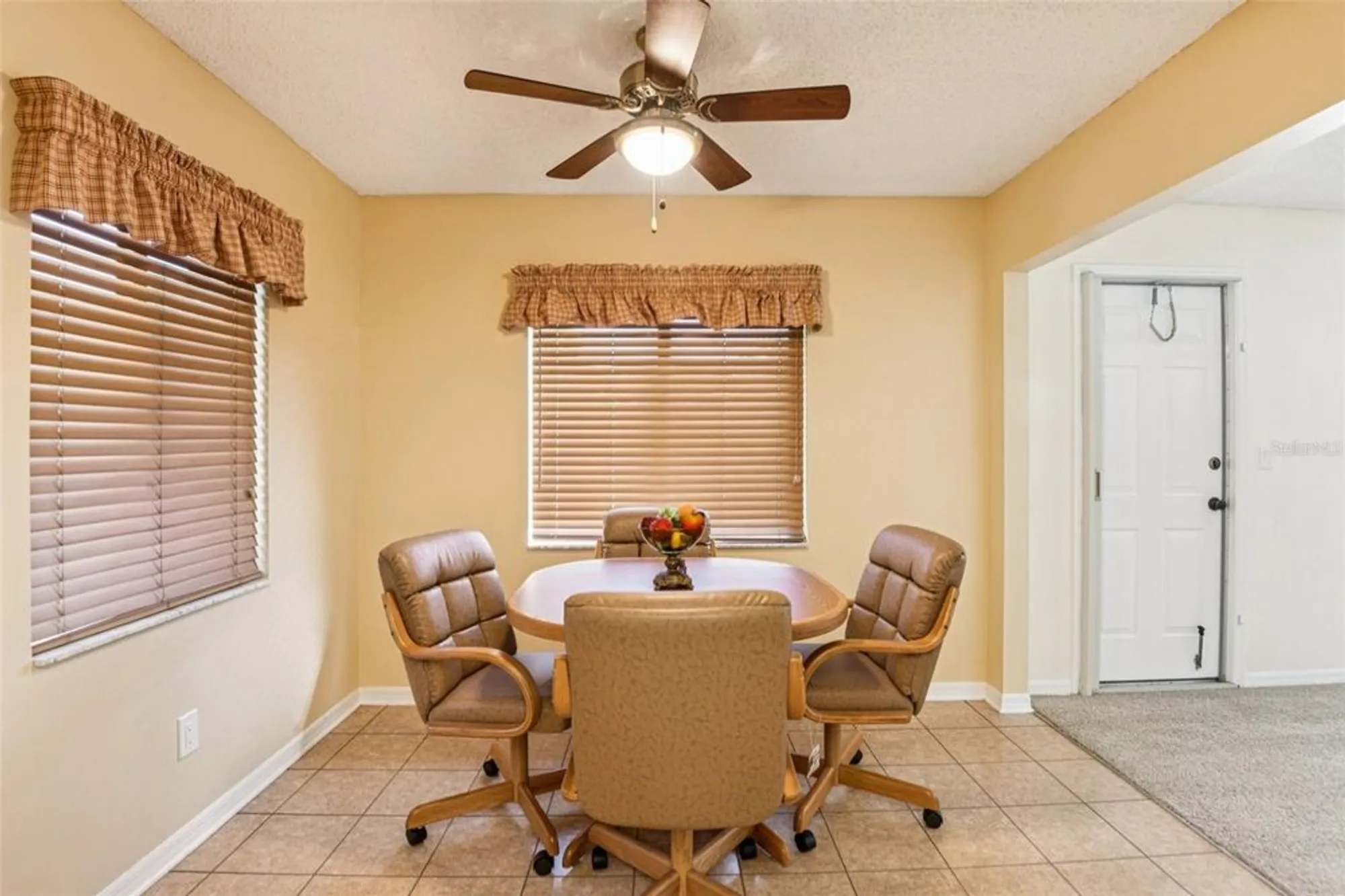 Property Slideshow image 8 of 22 | 1503 laughton pl 206, Sun City Center, FL, 33573