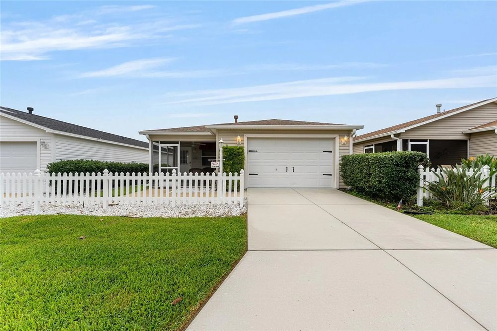 Property Slideshow image 4 of 54 | 2690 suffolk st, The Villages, FL, 32162