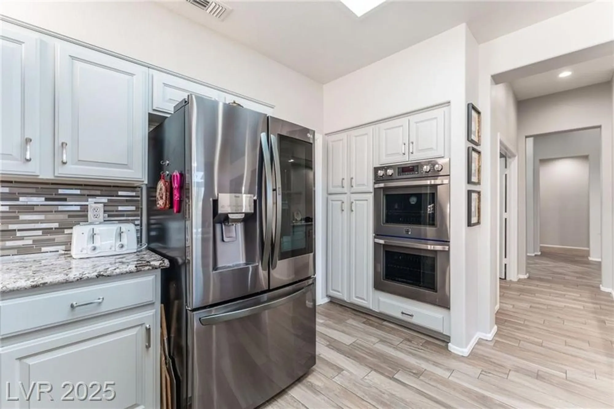 Property Slideshow image 20 of 42 | 10413 willamette pl, Las Vegas, NV, 89134
