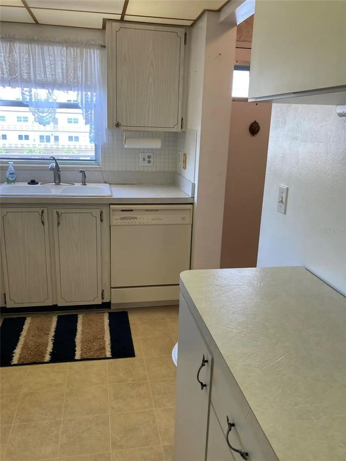 Property Slideshow image 13 of 59 | 5623 80th st n unit 314, St Petersburg, FL, 33709