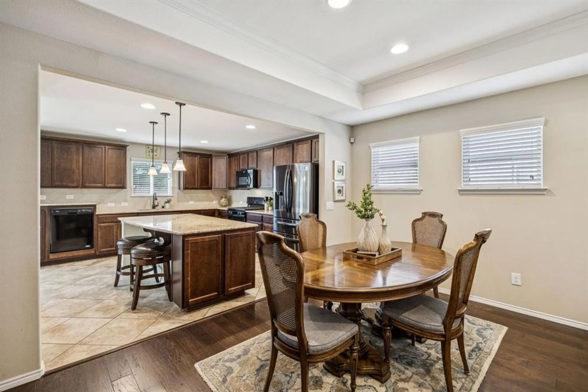 Property Slideshow image 9 of 27 | 7673 gulf breeze ln, Frisco, TX, 75036