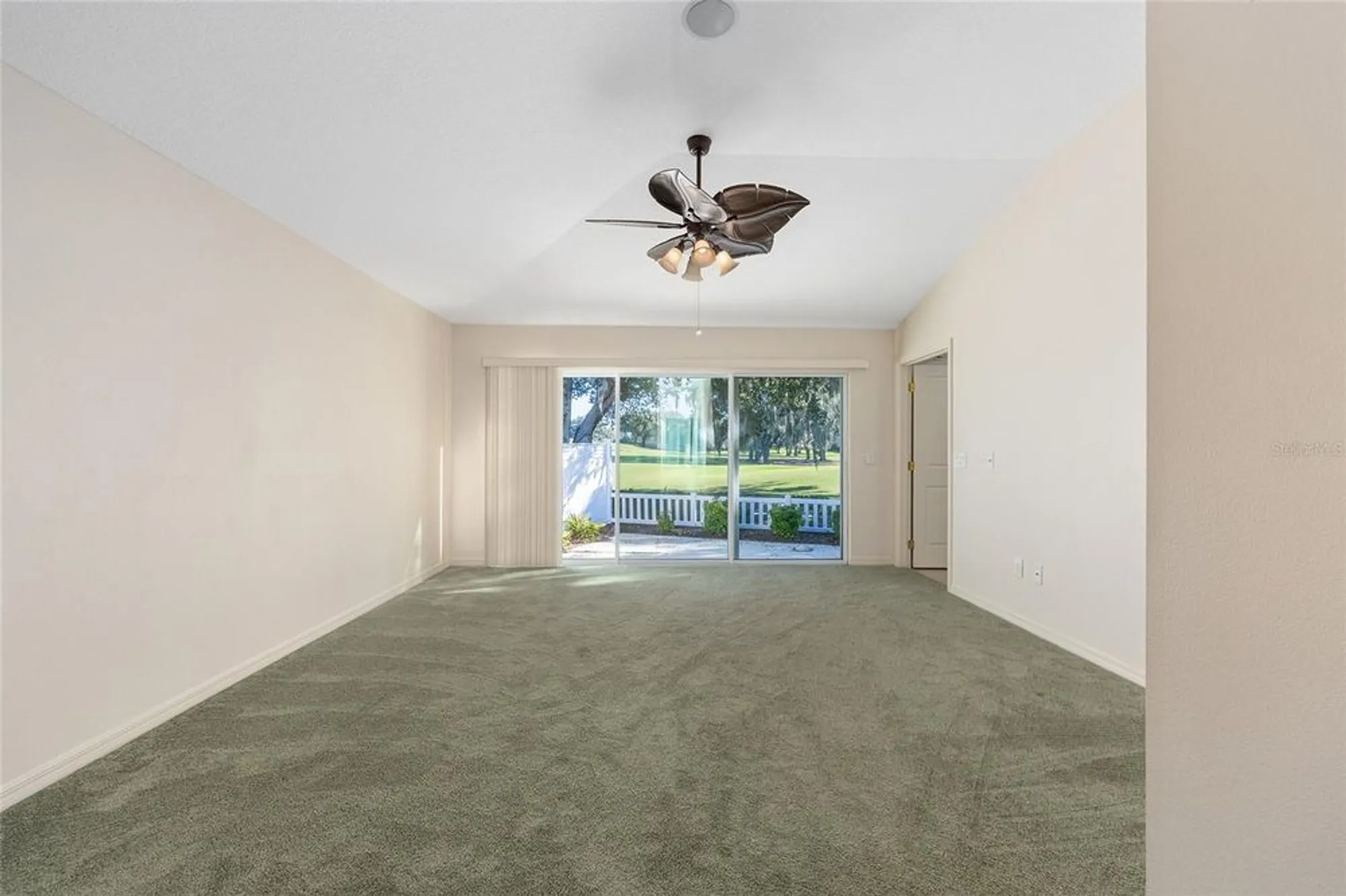 Property Slideshow image 29 of 75 | 17487 se 84th foxgrove ave, The Villages, FL, 32162