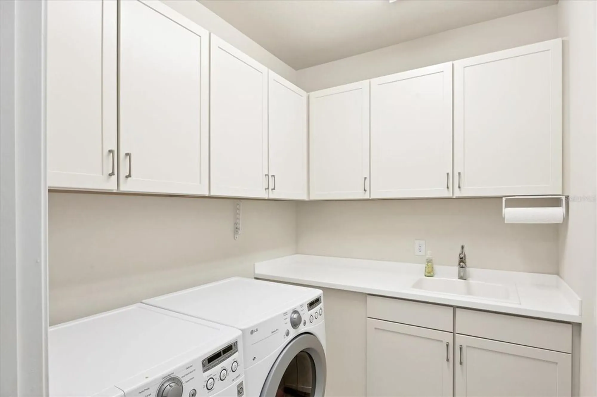 Property Slideshow image 32 of 54 | 5923 snowy egret dr, Sarasota, FL, 34238