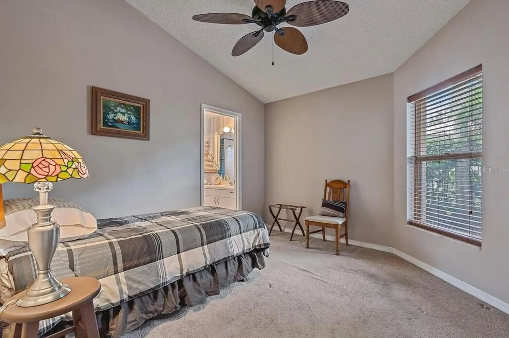 Property Slideshow image 29 of 50 | 5508 gardens dr, Sarasota, FL, 34243