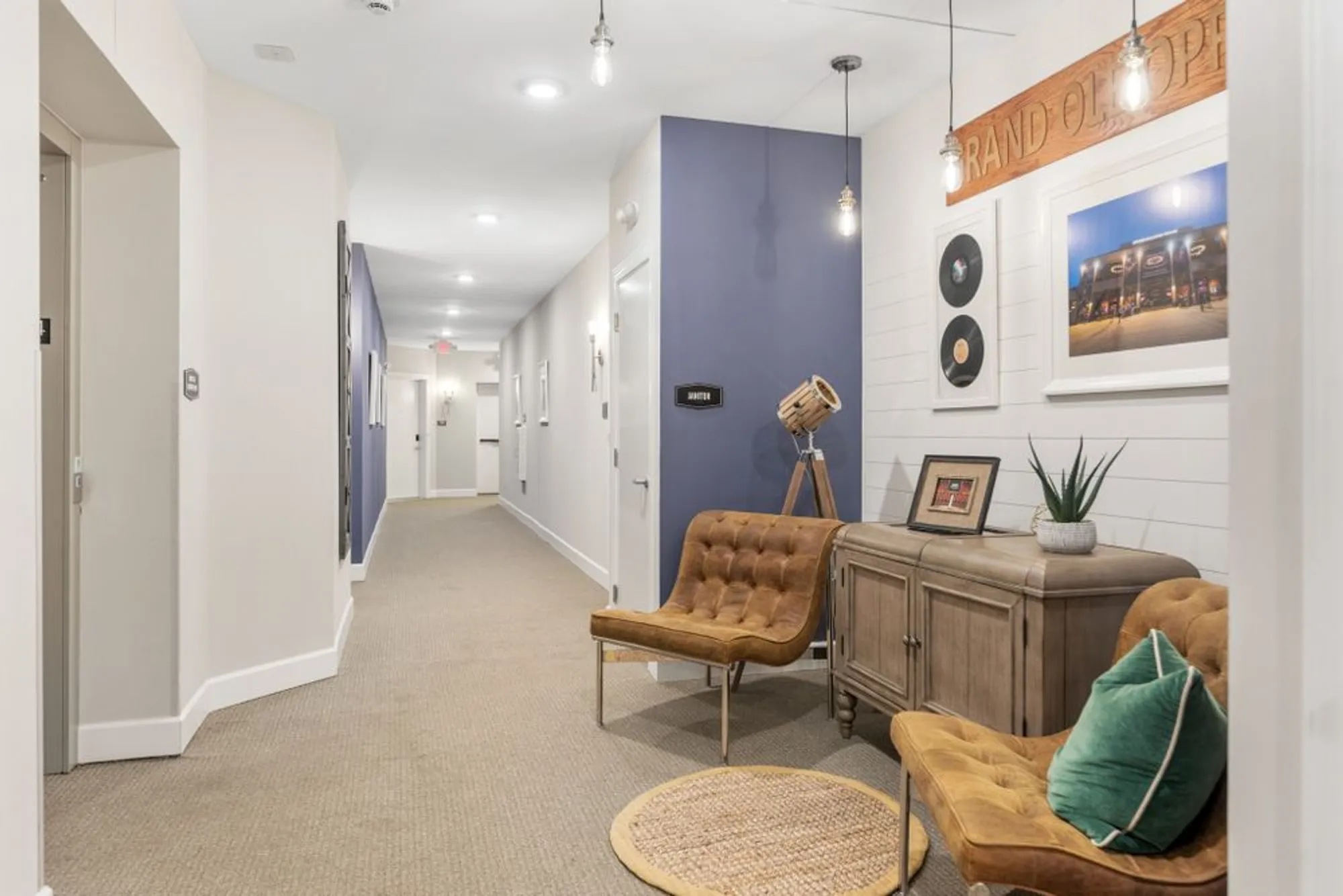 Property Slideshow image 23 of 32 | 141 saundersville rd apt 1405, Hendersonville, TN, 37075