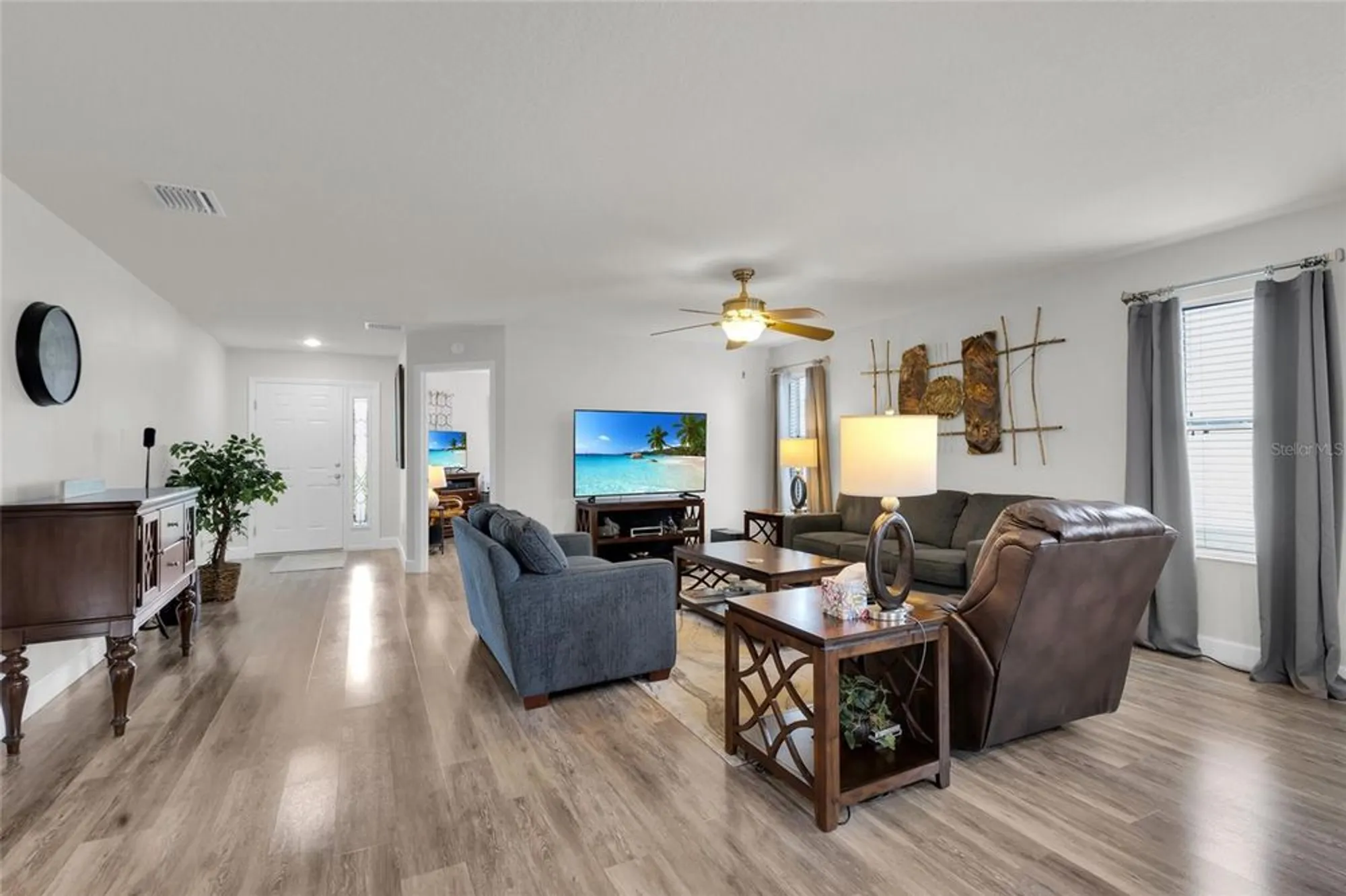 Property Slideshow image 7 of 37 | 3203 islawild way, The Villages, FL, 32163