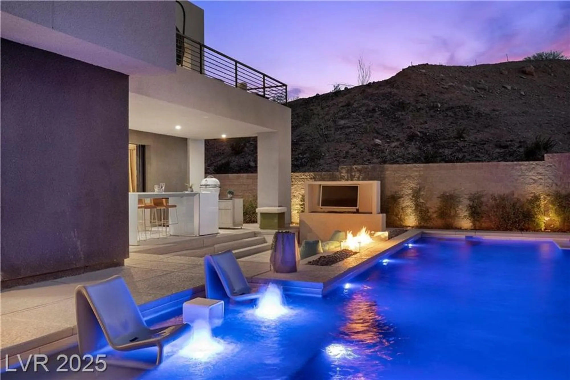 Property Slideshow image 87 of 99 | 5 highland cove ln, Henderson, NV, 89011