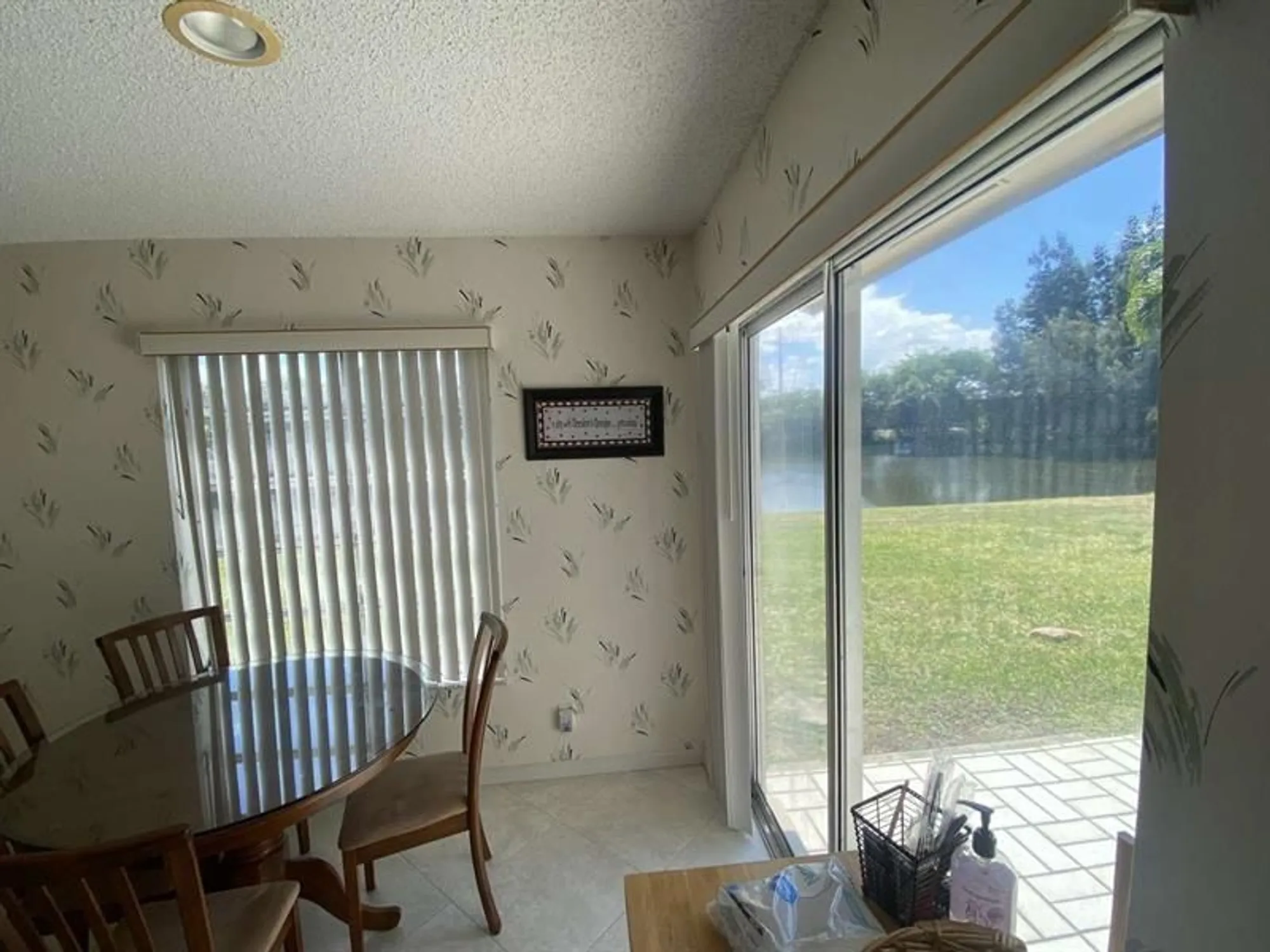 Property Slideshow image 25 of 32 | 5404 viburnum cir, Delray Beach, FL, 33484