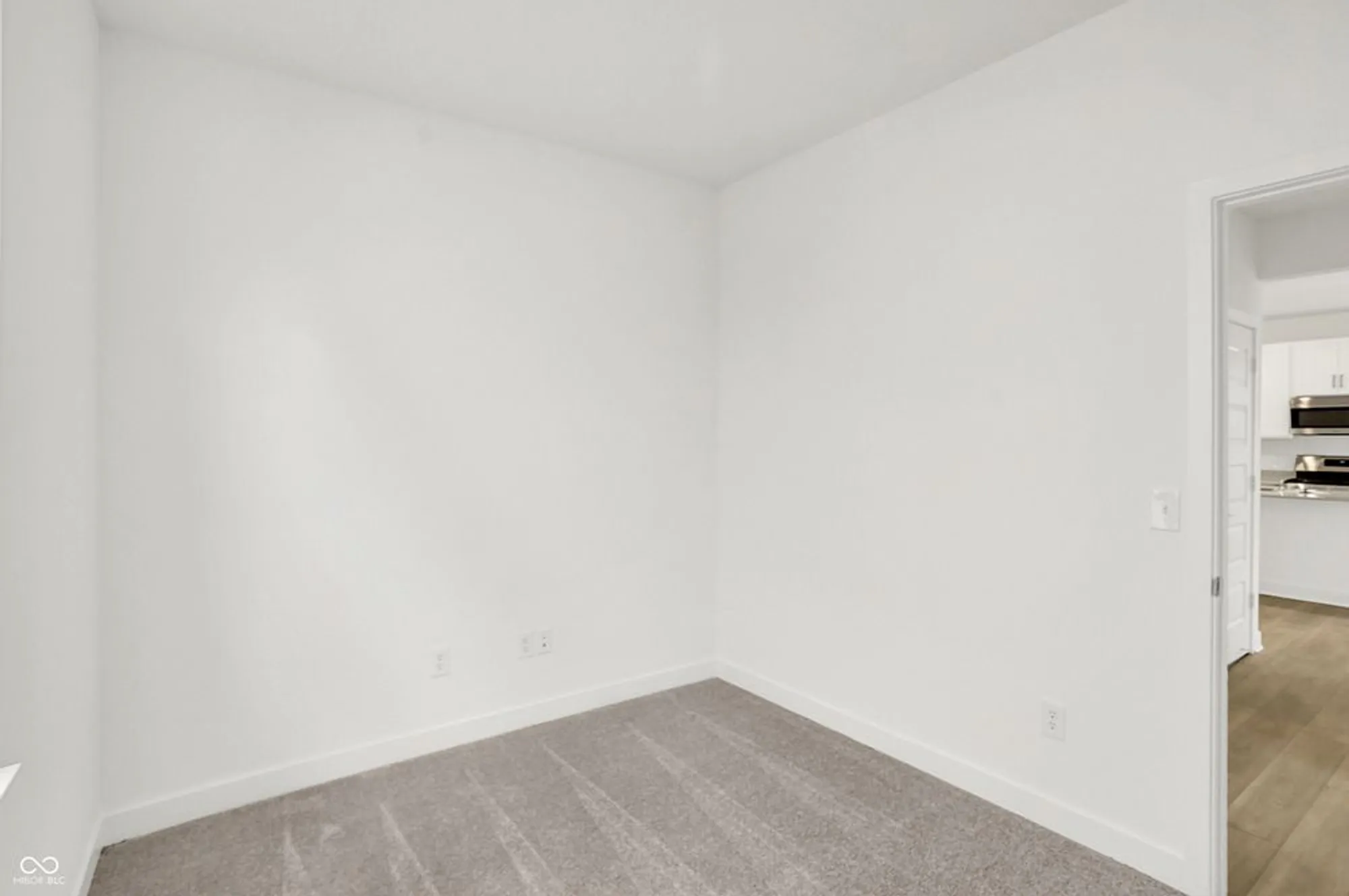 Property Slideshow image 30 of 34 | 5270 nettleton way, Avon, IN, 46123