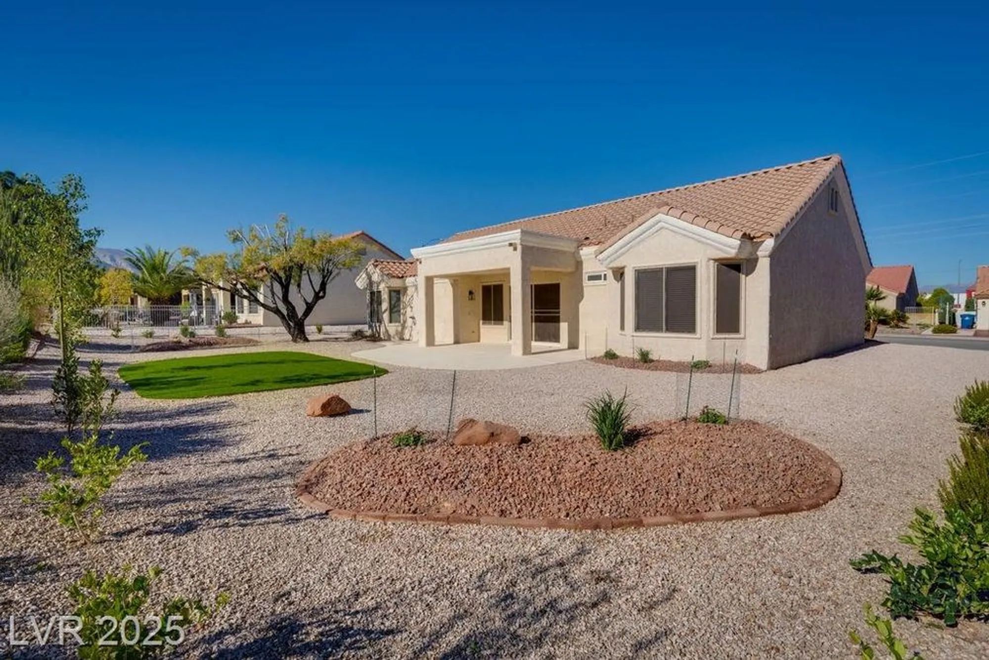Property Slideshow image 28 of 31 | 8513 festival dr, Las Vegas, NV, 89134