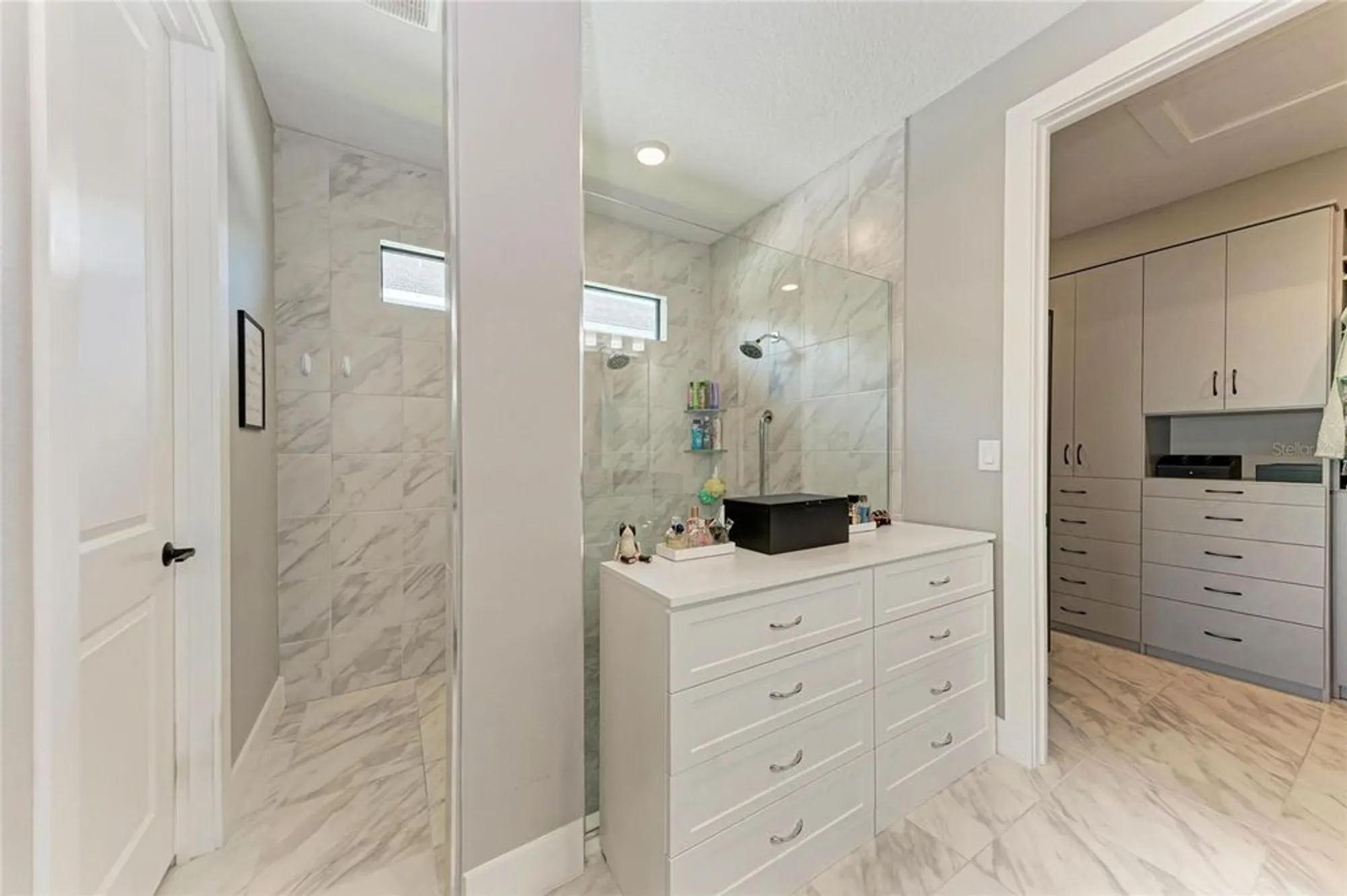 Property Slideshow image 24 of 83 | 17814 cresswind ter, Bradenton, FL, 34211