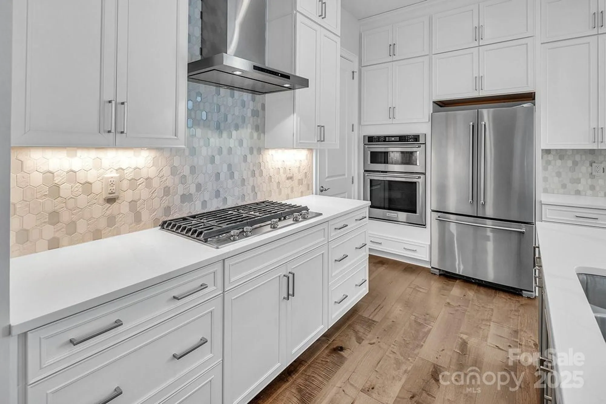 Property Slideshow image 13 of 44 | 14008 little spring ct, Charlotte, NC, 28278