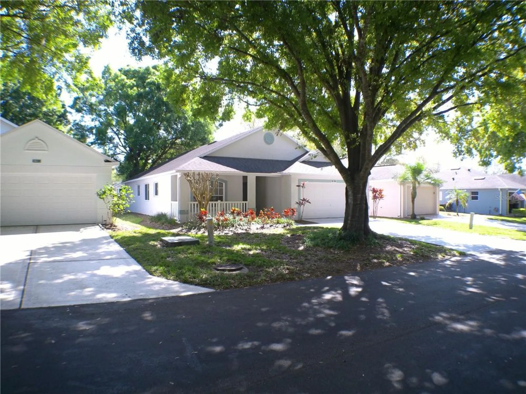 Property Slideshow image 2 of 20 | 3813 westerham dr, Clermont, FL, 34711