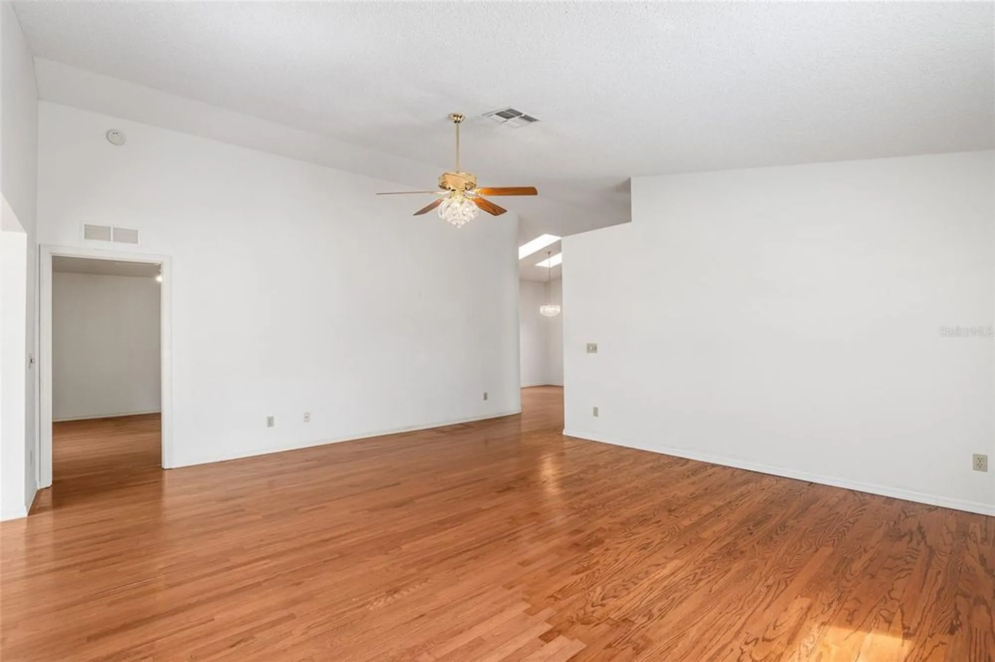 Property Slideshow image 16 of 54 | 9064 sw 91st cir, Ocala, FL, 34481