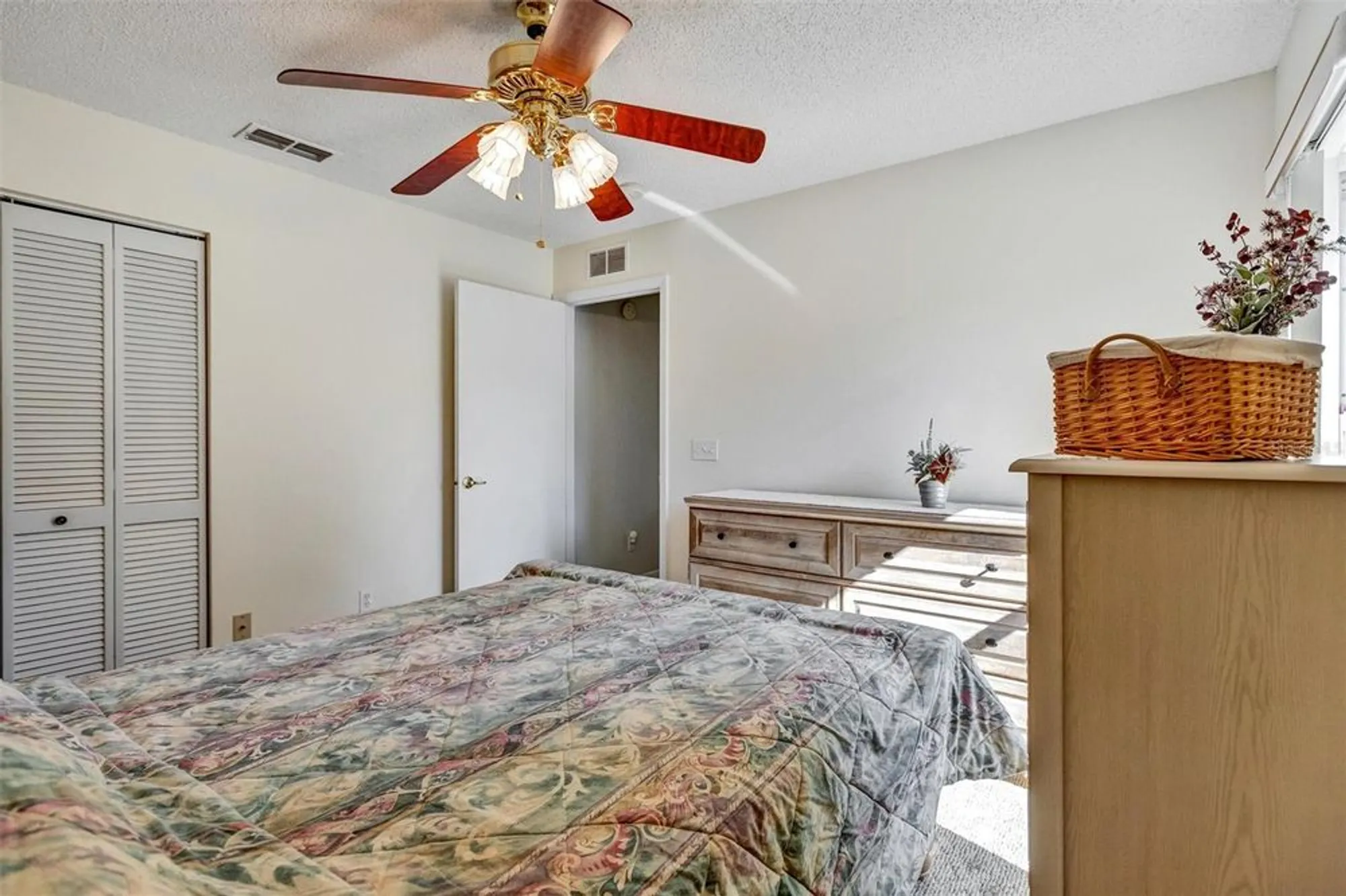 Property Slideshow image 20 of 38 | 9485 sw 92nd street rd, Ocala, FL, 34481