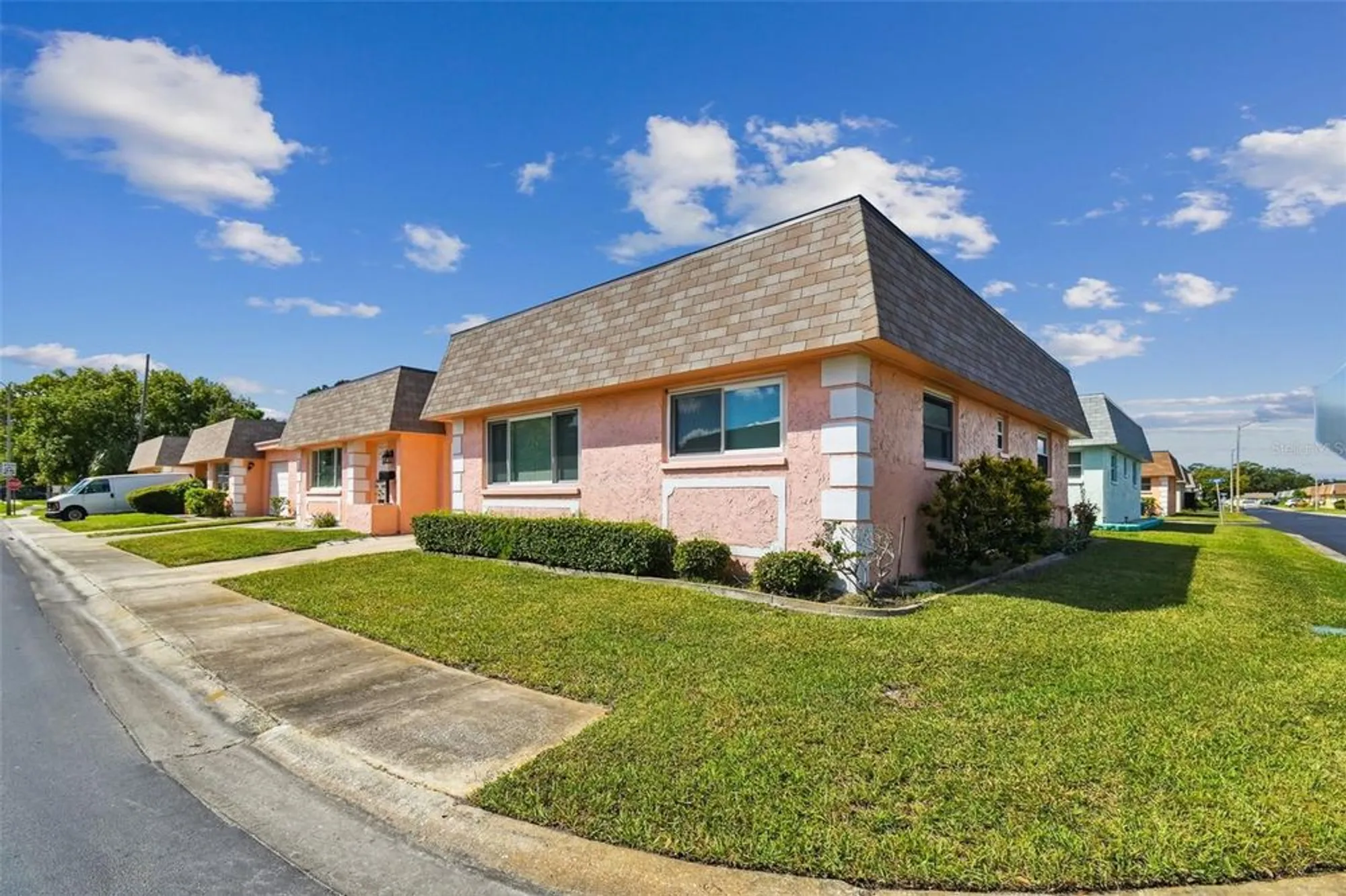 Property Slideshow image 3 of 51 | 8472 68th way, Pinellas Park, FL, 33781