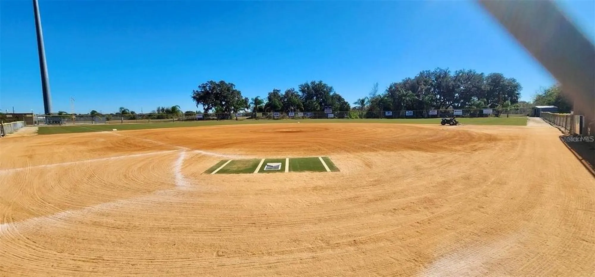 Property Slideshow image 21 of 25 | 116 cypress rd, Wildwood, FL, 34785