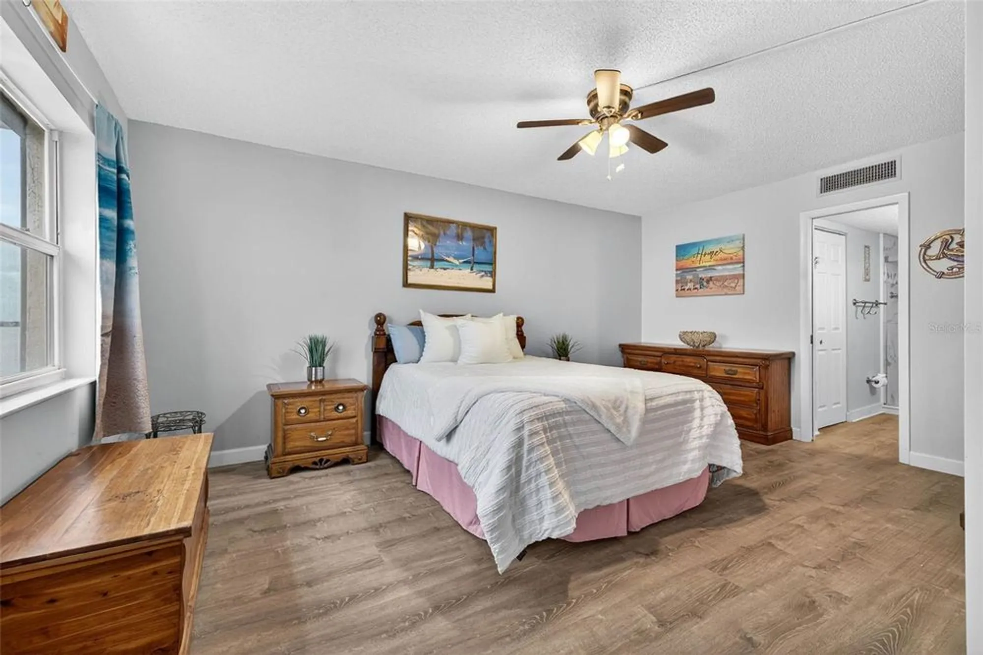 Property Slideshow image 16 of 44 | 6020 shore blvd 602, Gulfport, FL, 33707