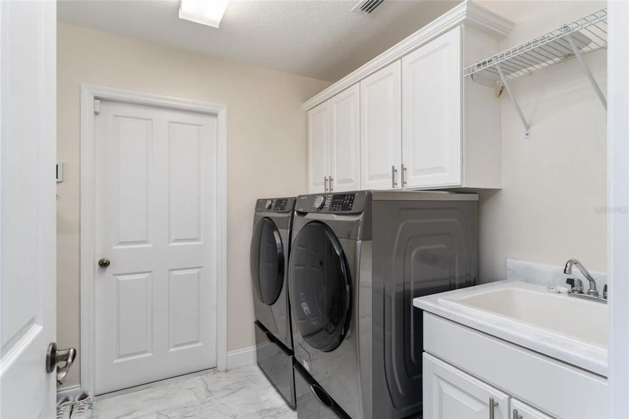 Property Slideshow image 40 of 47 | 1553 gumwood dr, The Villages, FL, 32162