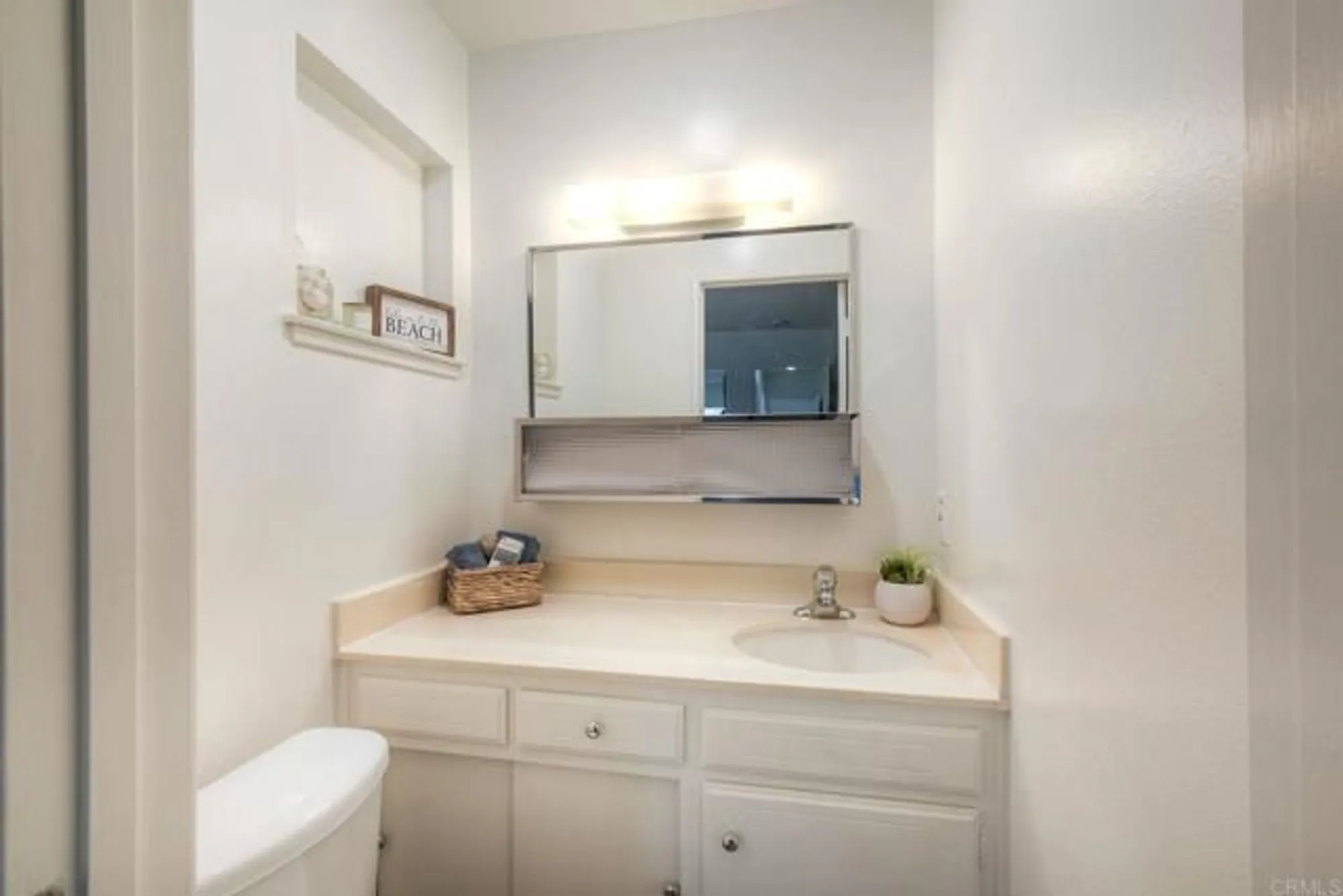 Property Slideshow image 22 of 41 | 3839 vista campana 16, Oceanside, CA, 92057