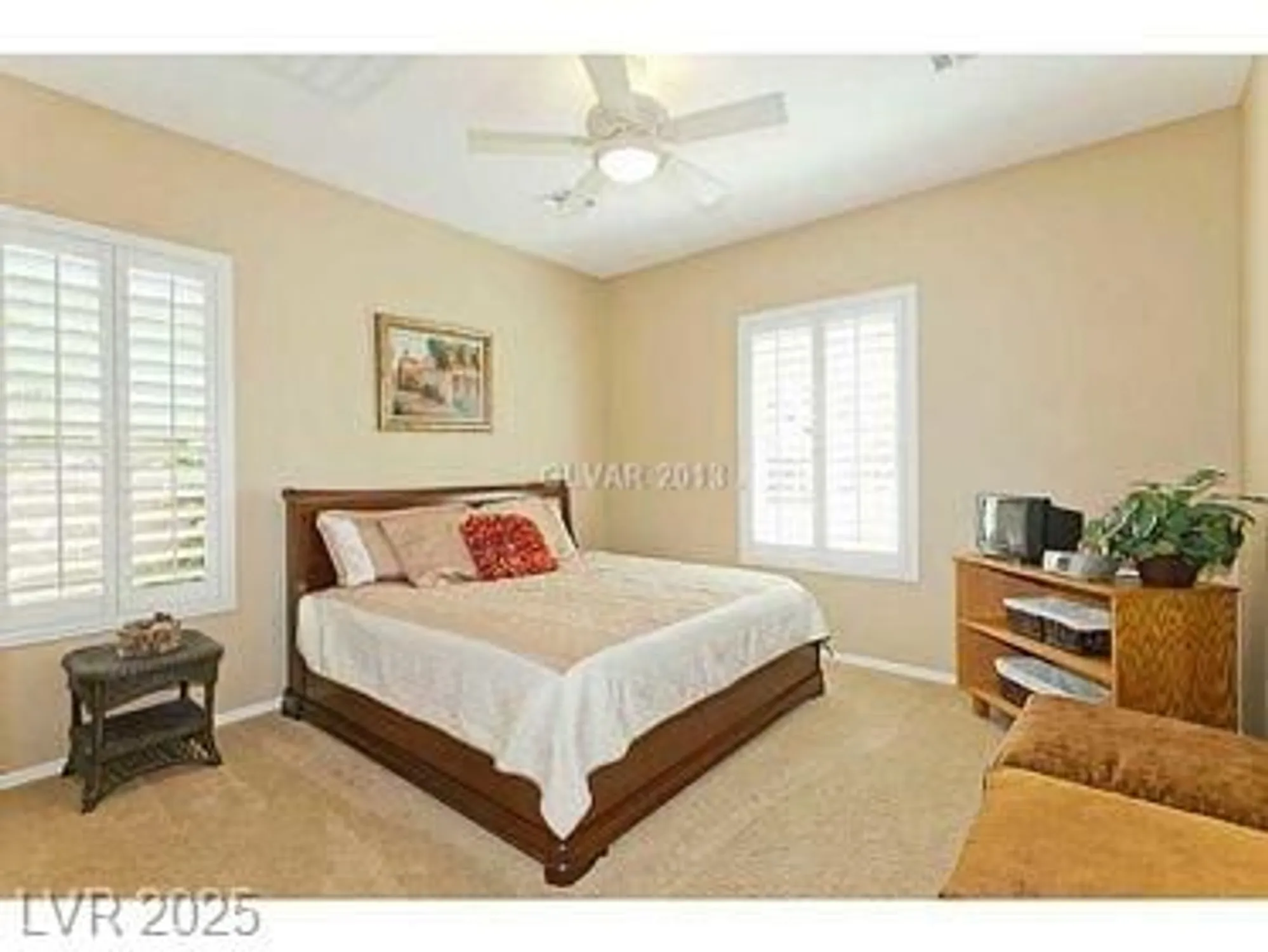 Property Slideshow image 11 of 20 | 2594 portsmouth creek ave, Henderson, NV, 89052
