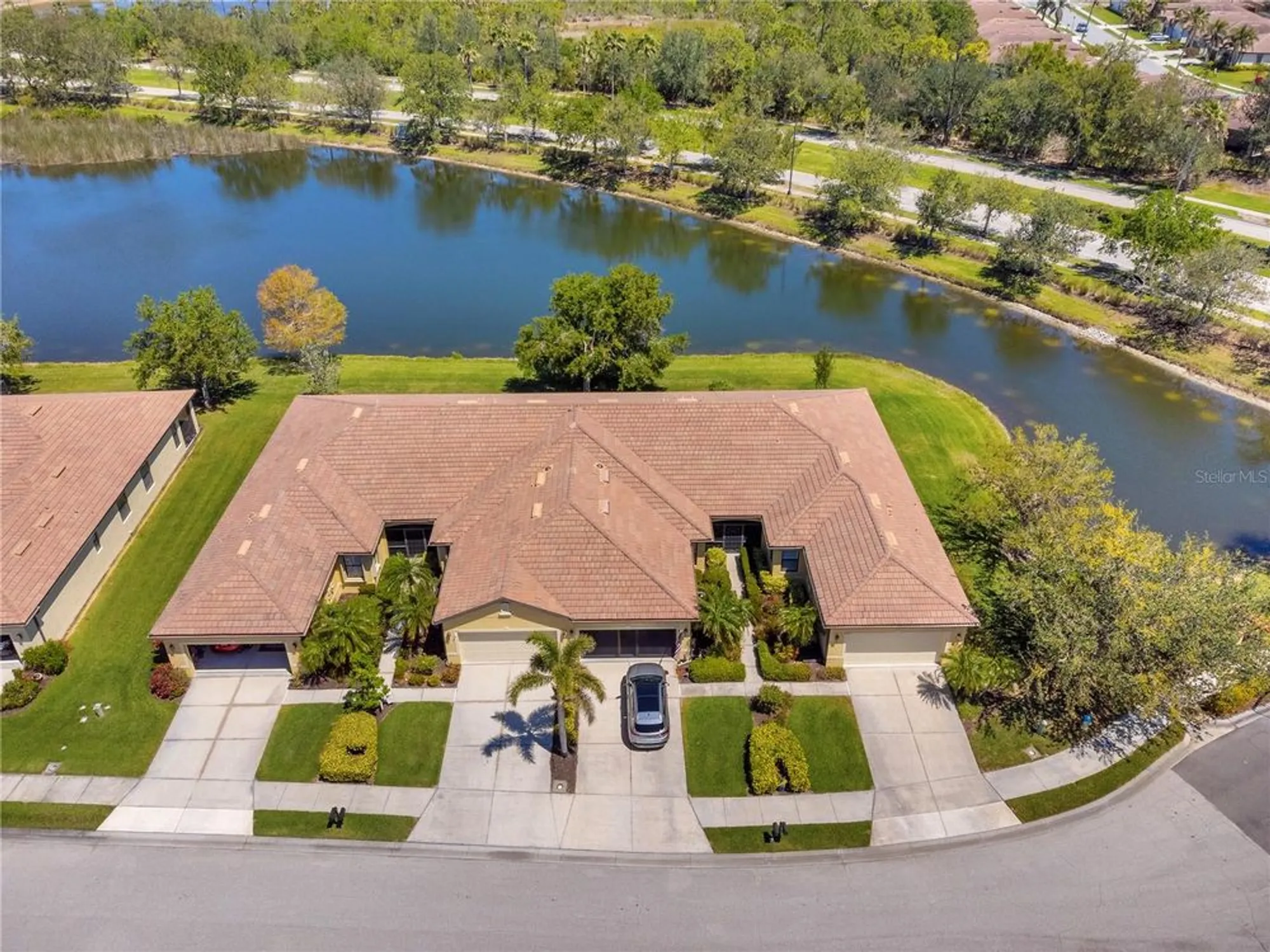 Property Slideshow image 39 of 44 | 2064 batello dr, Venice, FL, 34292