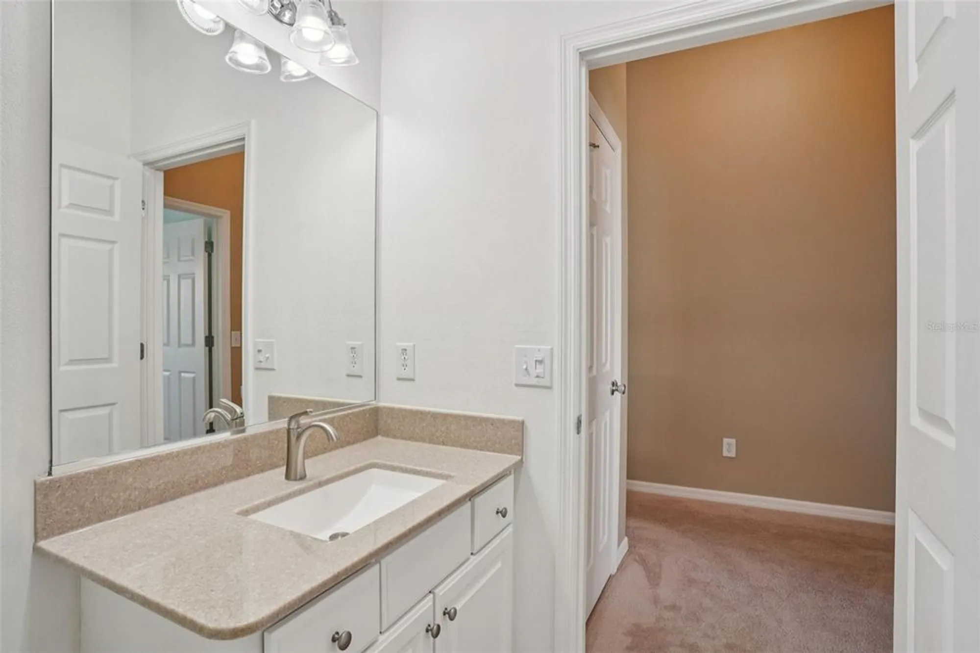 Property Slideshow image 37 of 45 | 1001 greyford ln, The Villages, FL, 32162