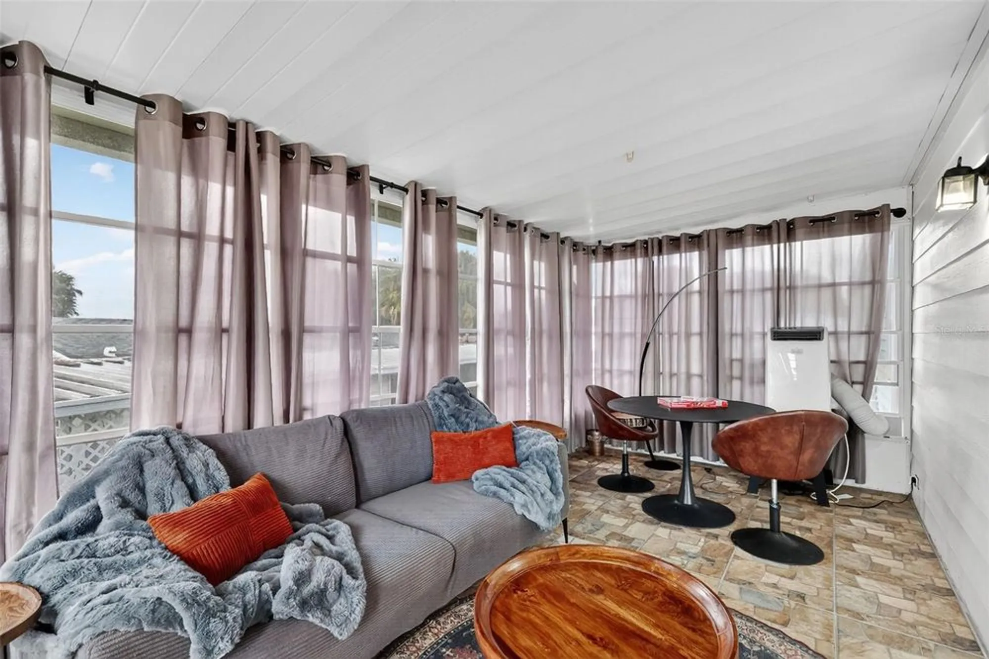 Property Slideshow image 12 of 30 | 1604 kiley ct, Lady Lake, FL, 32159