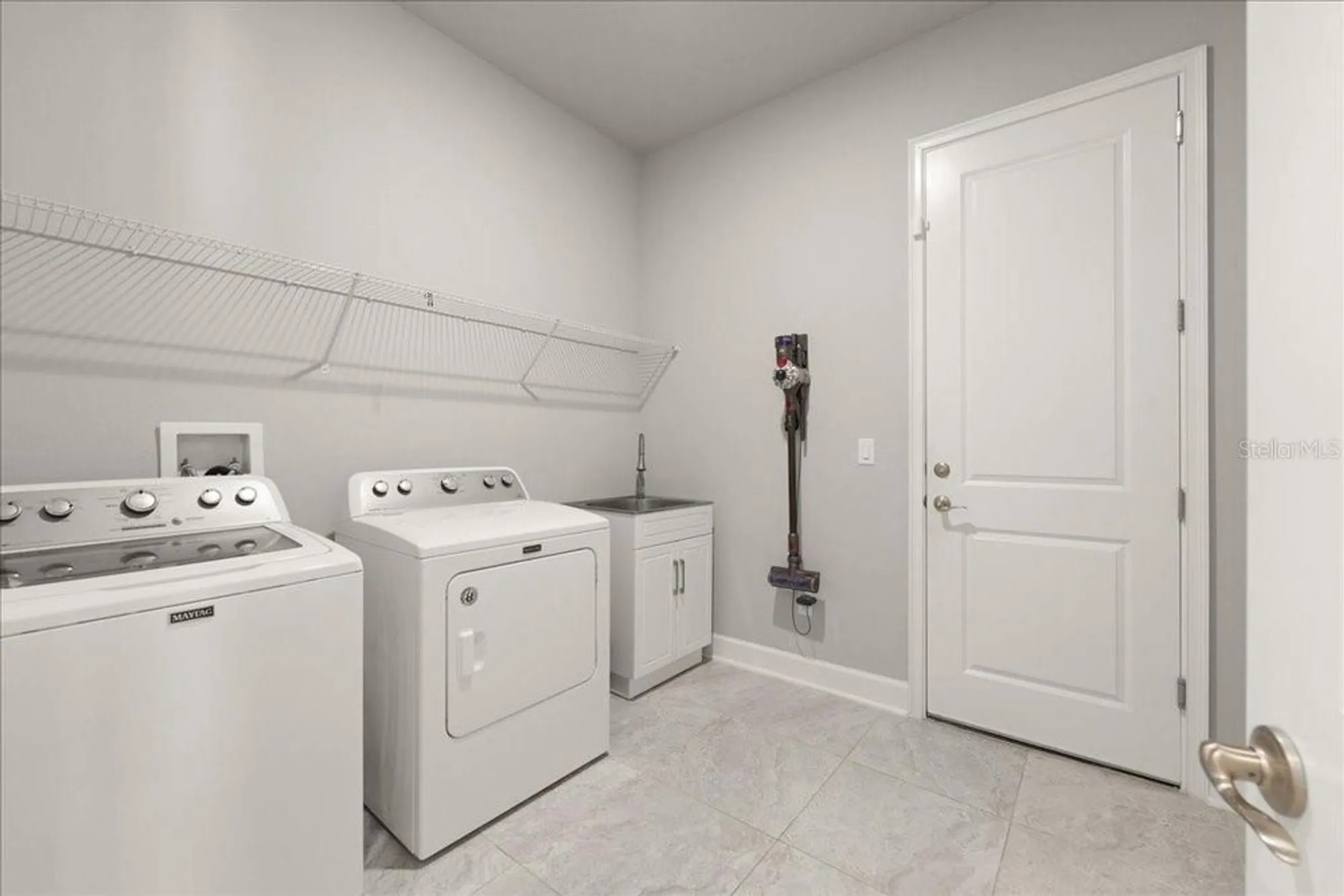 Property Slideshow image 29 of 67 | 827 creekwood dr, Ormond Beach, FL, 32174