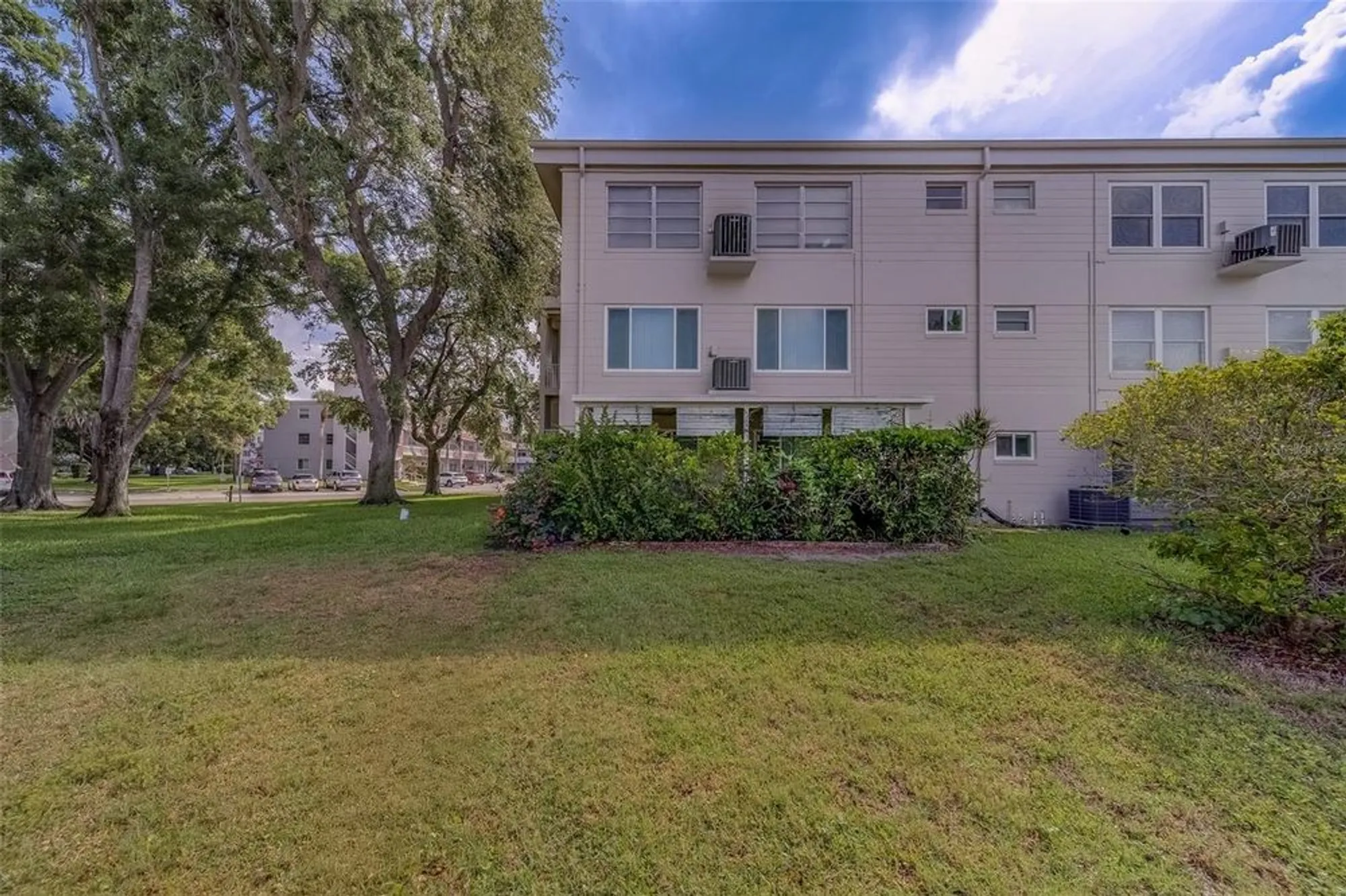 Property Slideshow image 84 of 85 | 2441 persian dr apt 61, Clearwater, FL, 33763