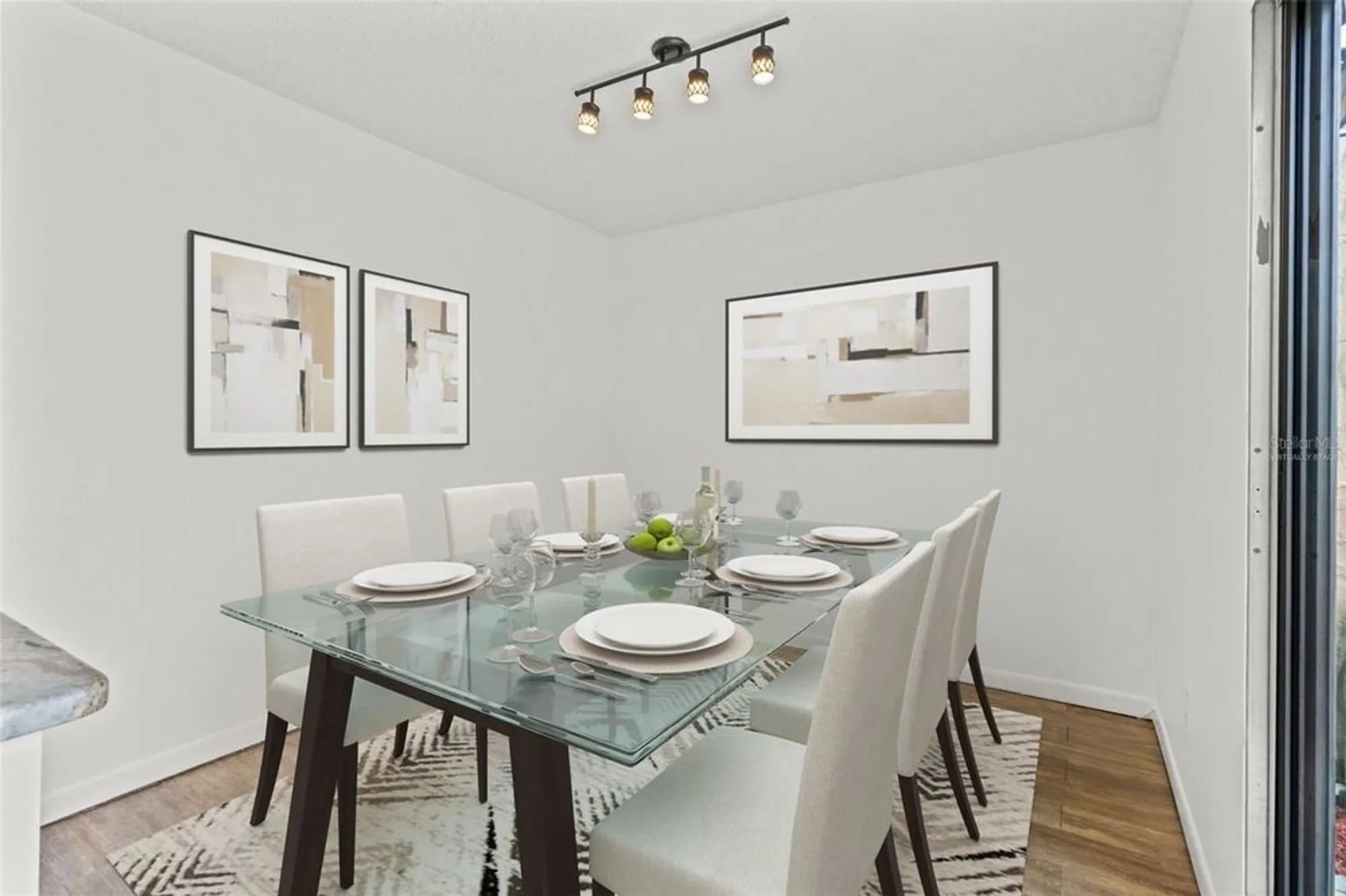 Property Slideshow image 19 of 36 | 1163 orange tree cir d, Palm Harbor, FL, 34684