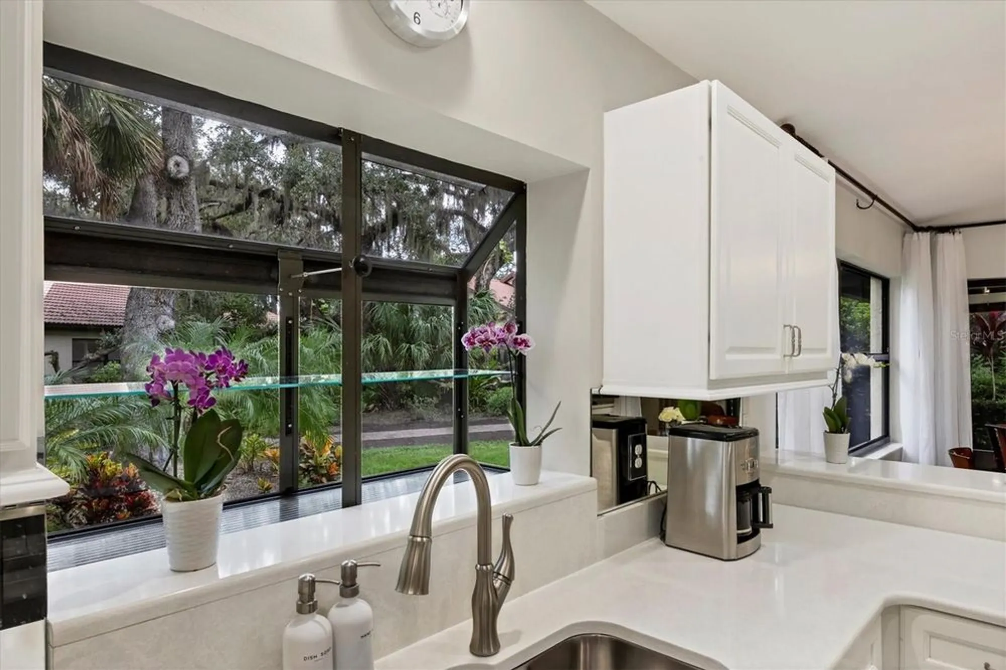Property Slideshow image 24 of 94 | 7254 oak moss dr 72, Sarasota, FL, 34241
