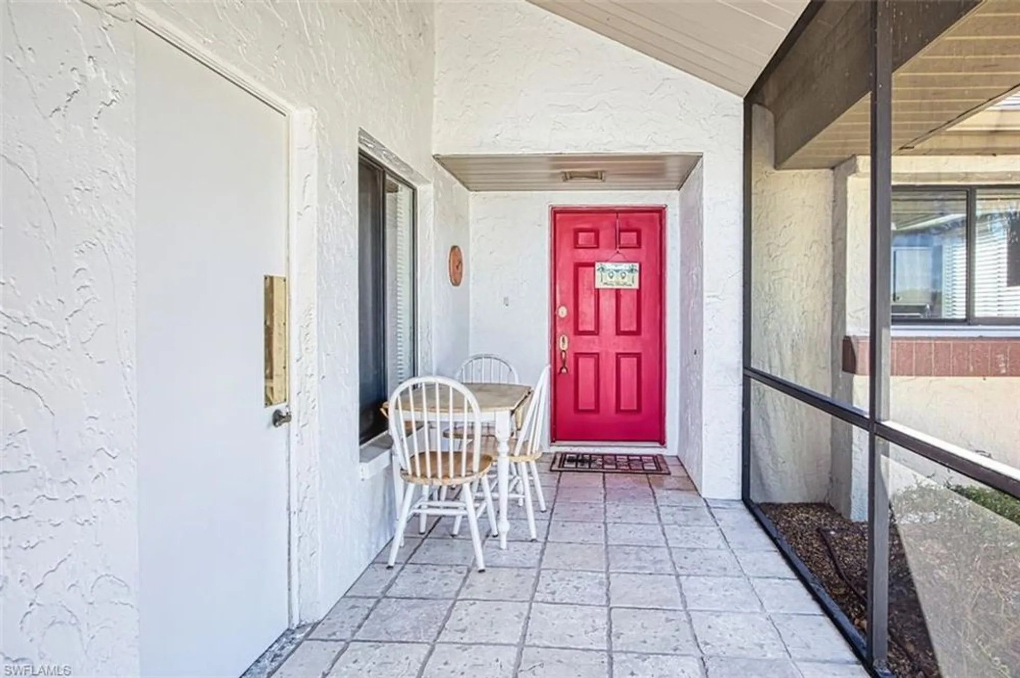 Property Slideshow image 22 of 50 | 1844 pine glade cir, Fort Myers, FL, 33907
