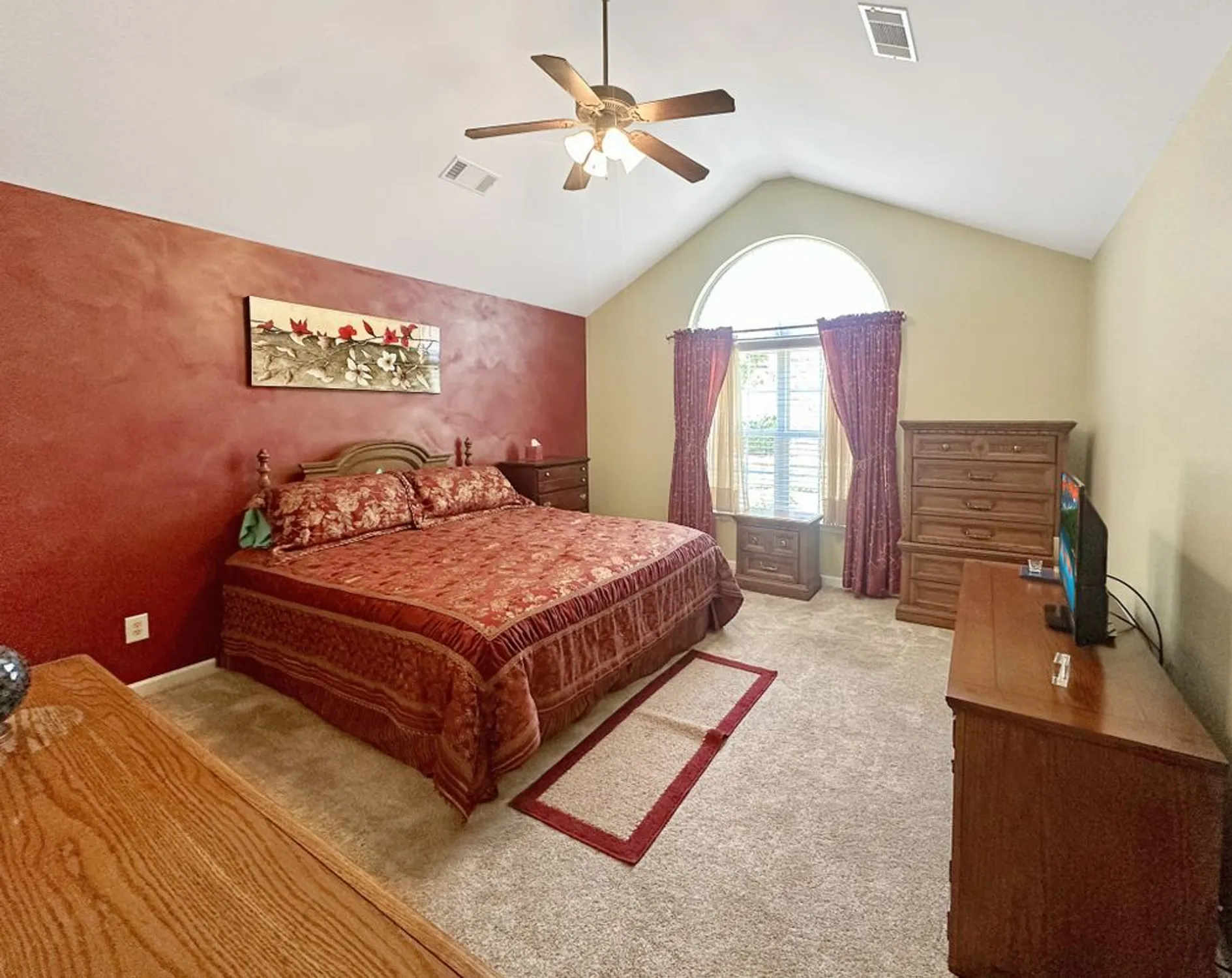 Property Slideshow image 16 of 37 | 825 s browns ln 2503, Gallatin, TN, 37066