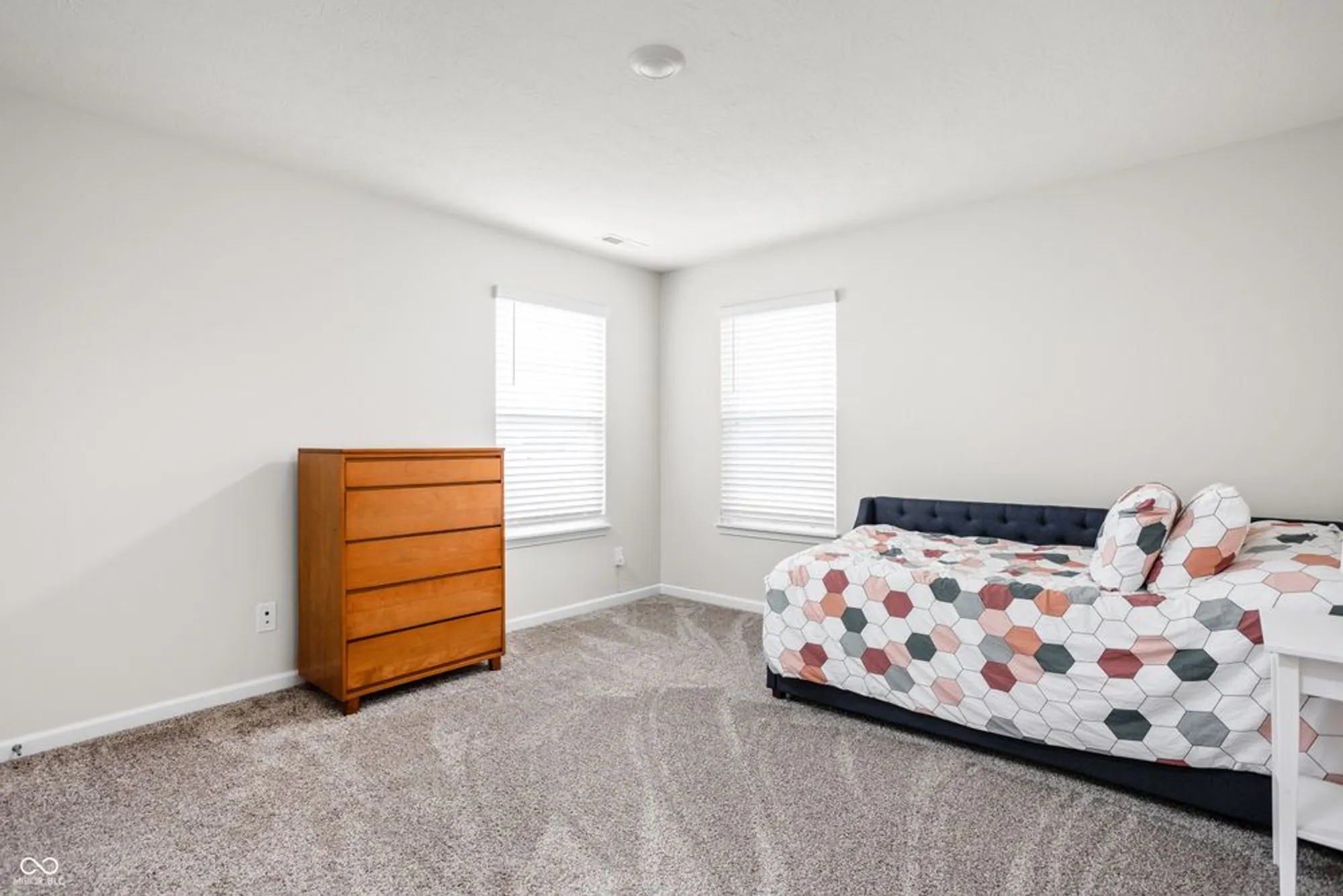 Property Slideshow image 31 of 44 | 8963 faulkner dr, Indianapolis, IN, 46239