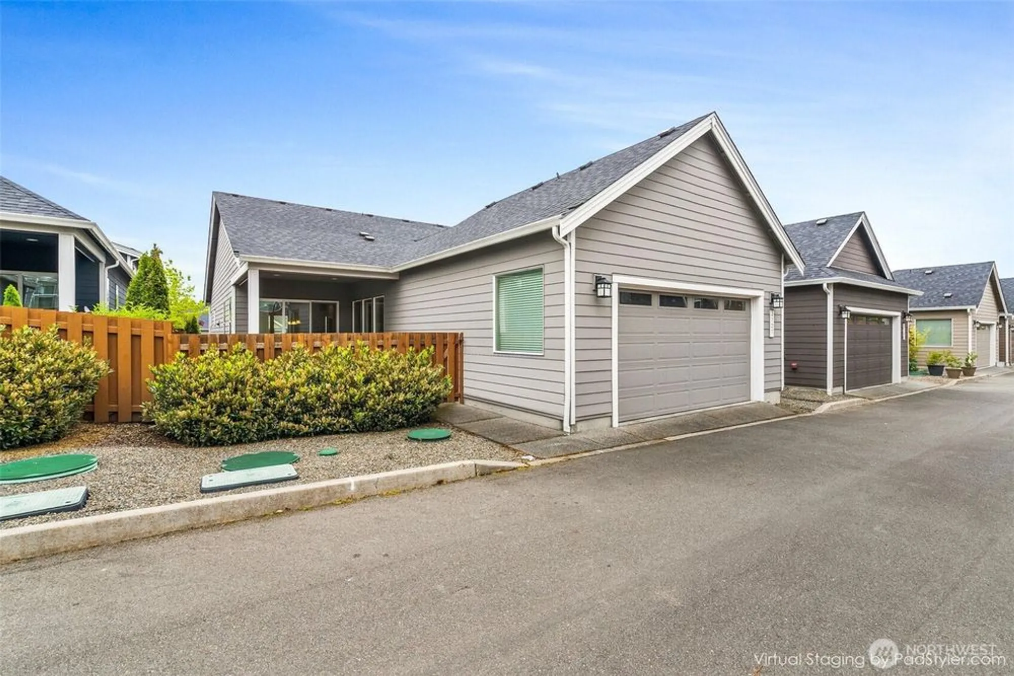 Property Slideshow image 20 of 24 | 3727 oakwood st se, Olympia, WA, 98513