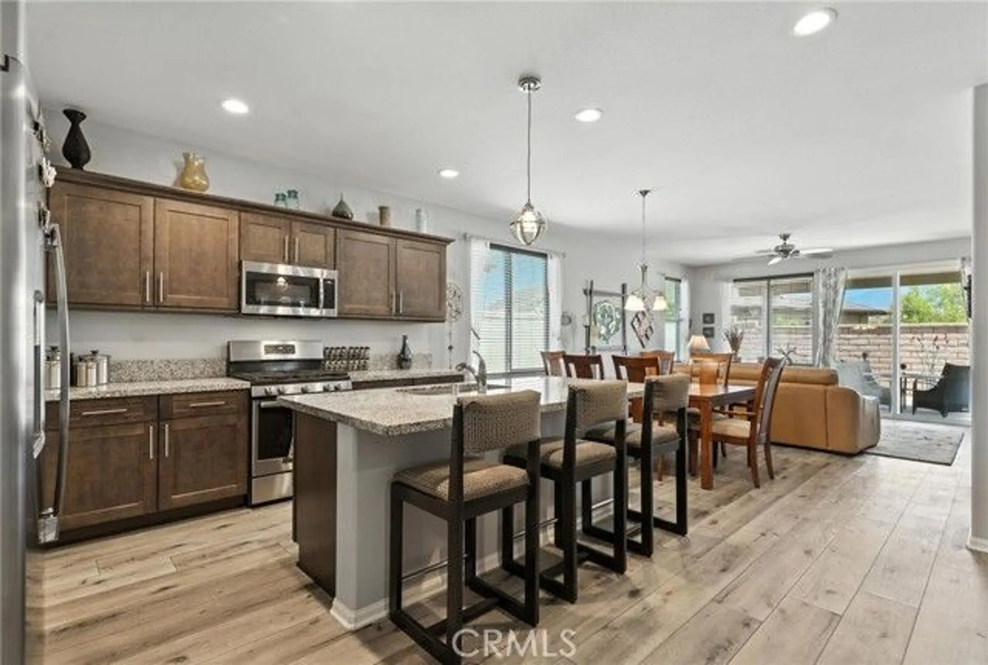 Property Slideshow image 9 of 37 | 1616 rosemary gdns, Beaumont, CA, 92223