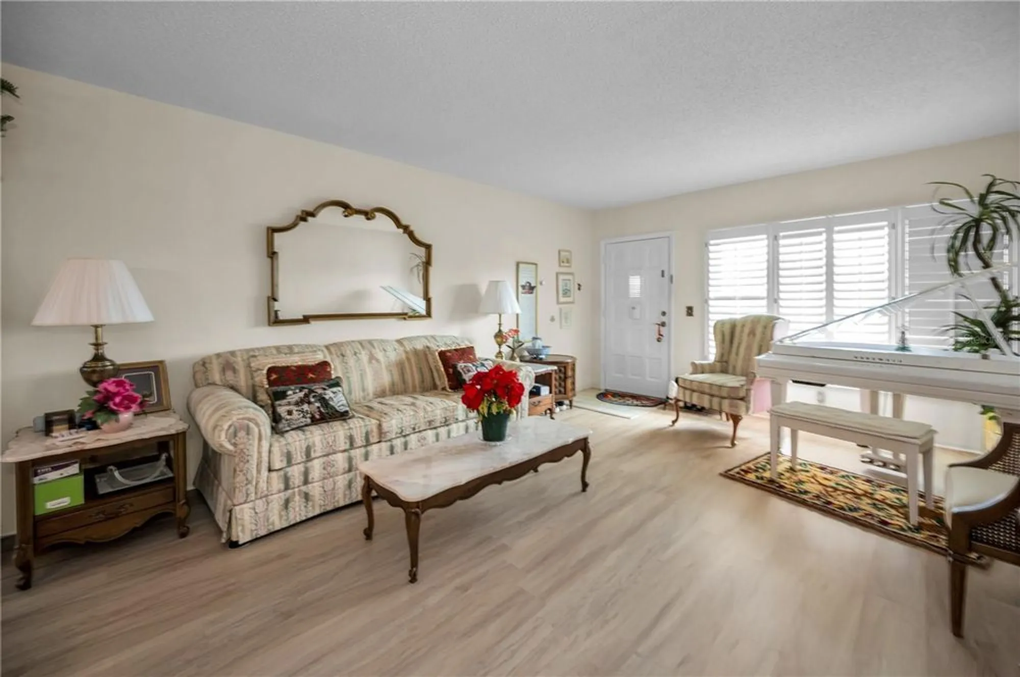 Property Slideshow image 4 of 74 | 2358 ecuadorian way 52, Clearwater, FL, 33763