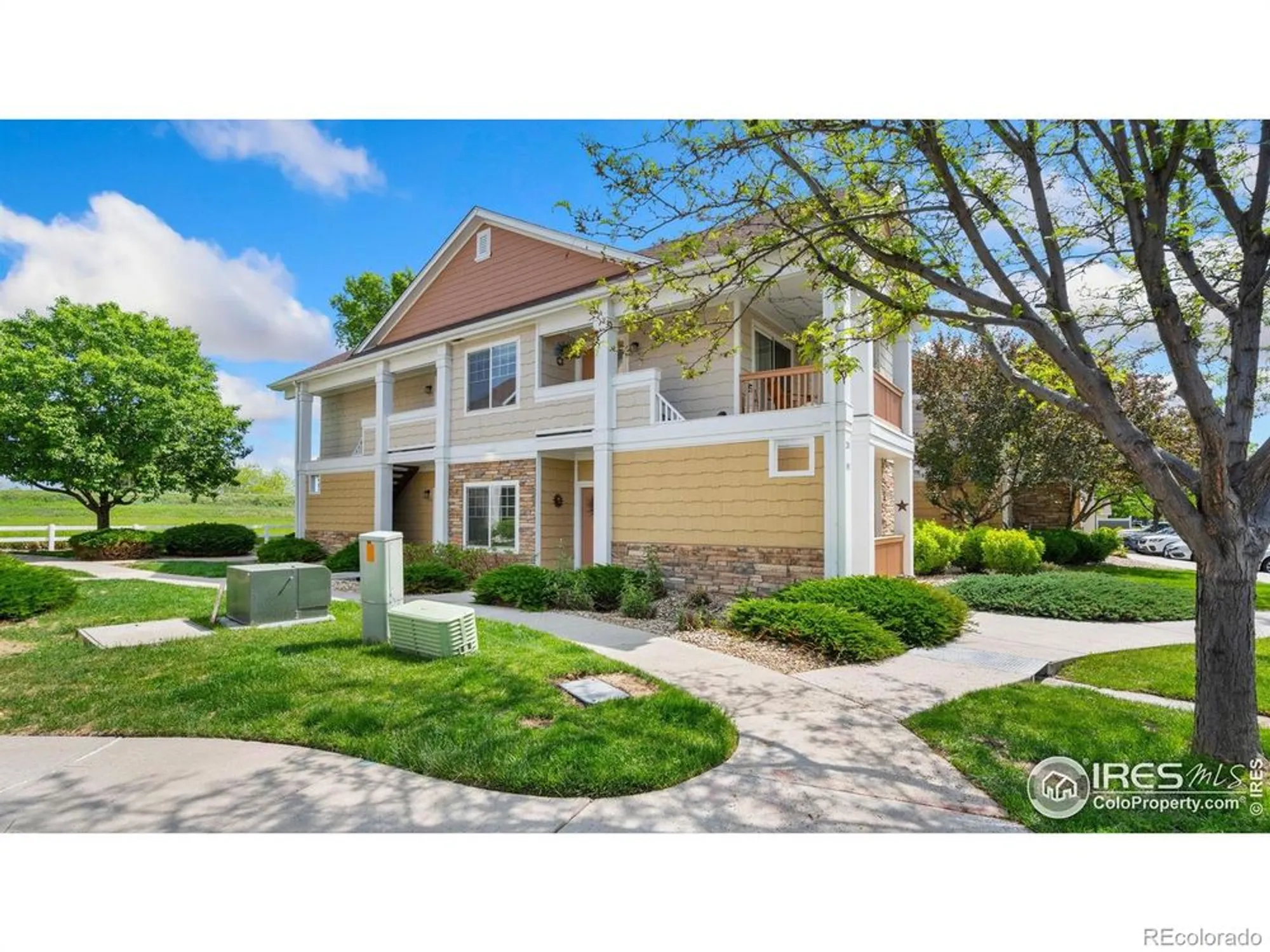 Property Slideshow image 1 of 14 | 4655 hahns peak dr 101, Loveland, CO, 80538