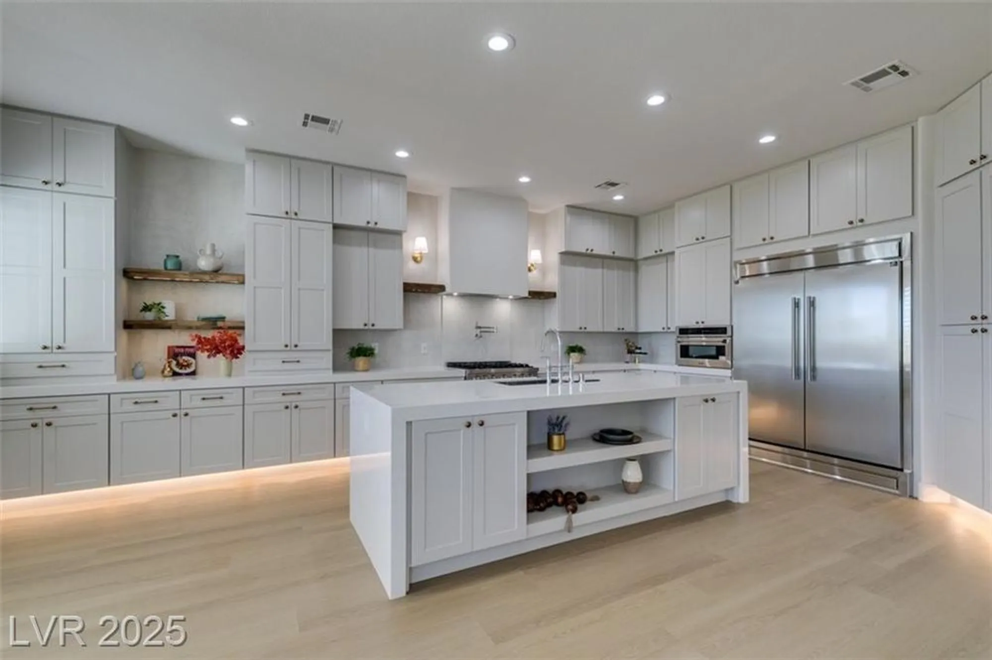 Property Slideshow image 19 of 32 | 5192 estasi st, Las Vegas, NV, 89135