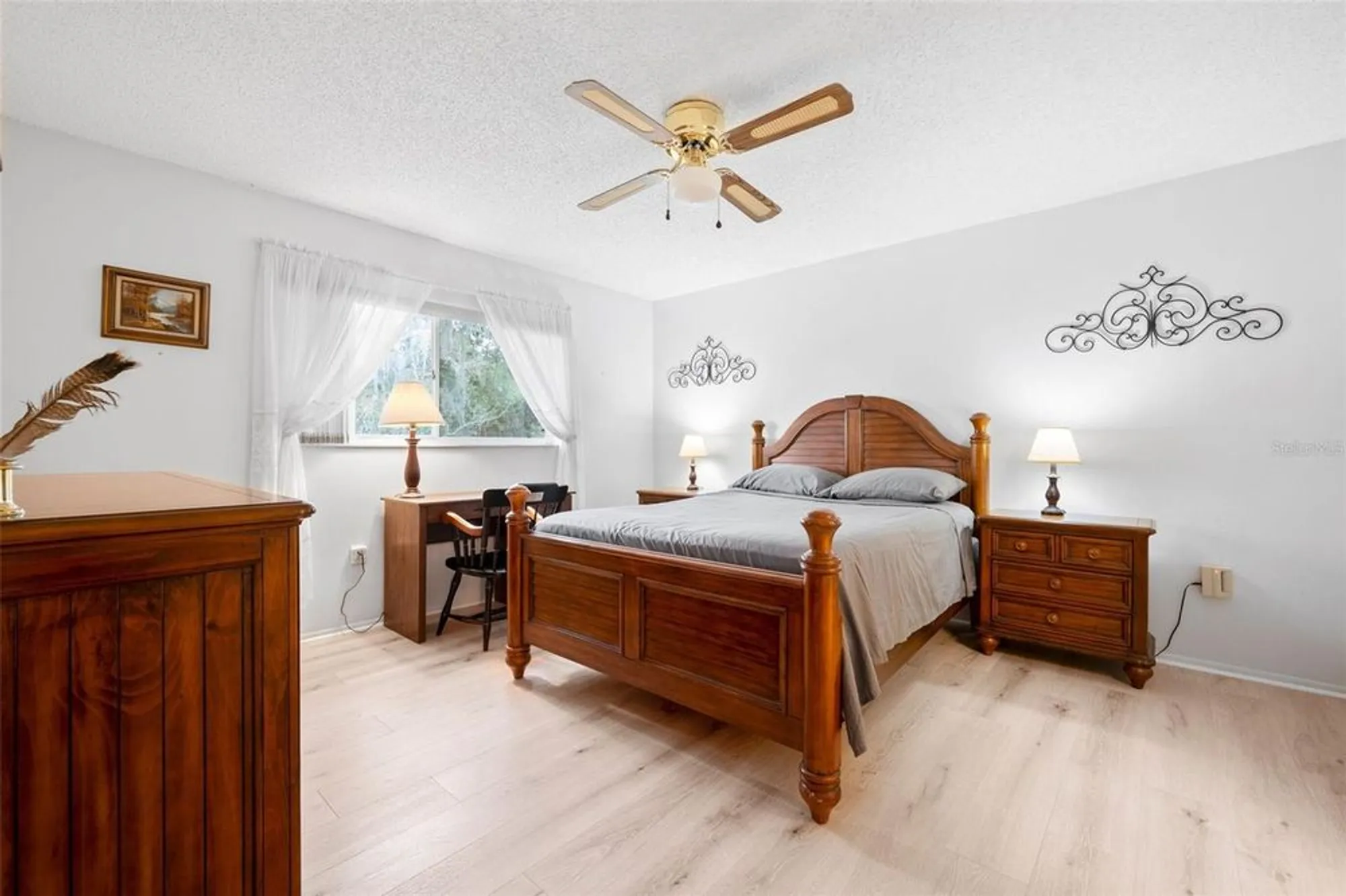 Property Slideshow image 8 of 17 | 4557 glen holw, New Port Richey, FL, 34653