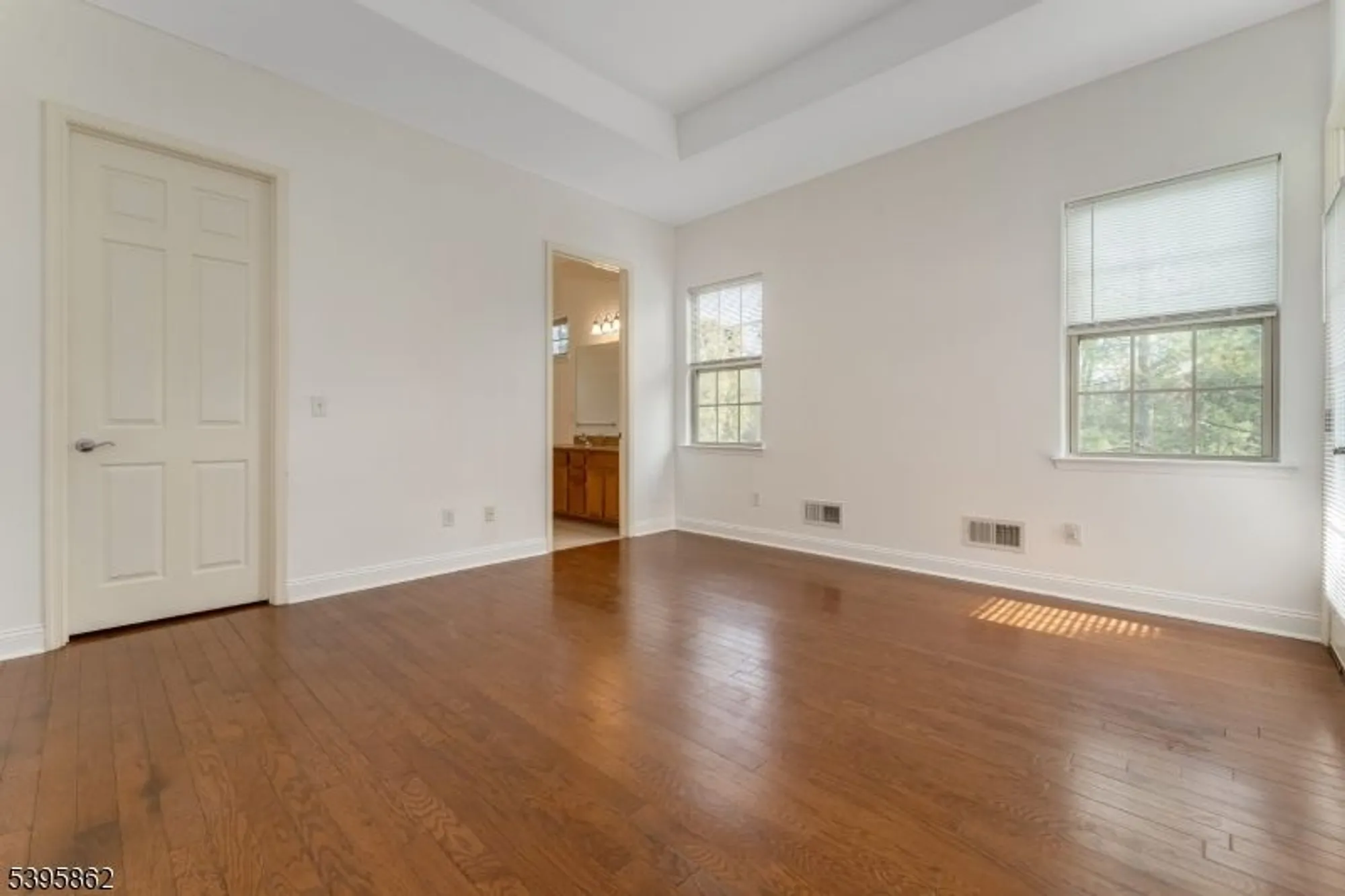 Property Slideshow image 15 of 29 | 24 dinah dr, Phillipsburg, NJ, 08865