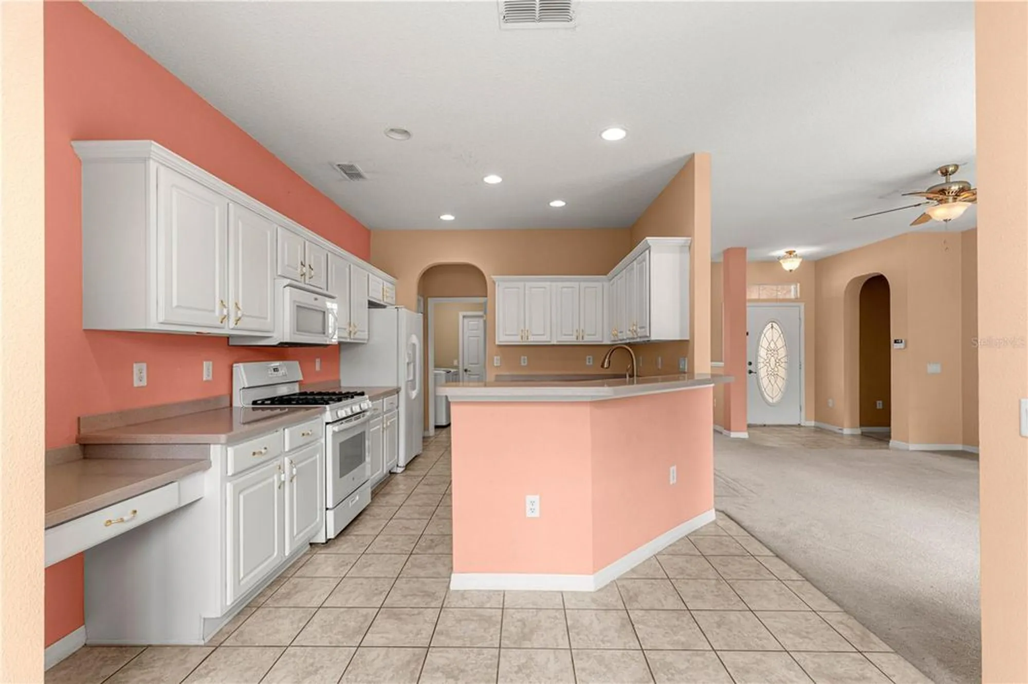 Property Slideshow image 16 of 46 | 8380 sw 82nd cir, Ocala, FL, 34481