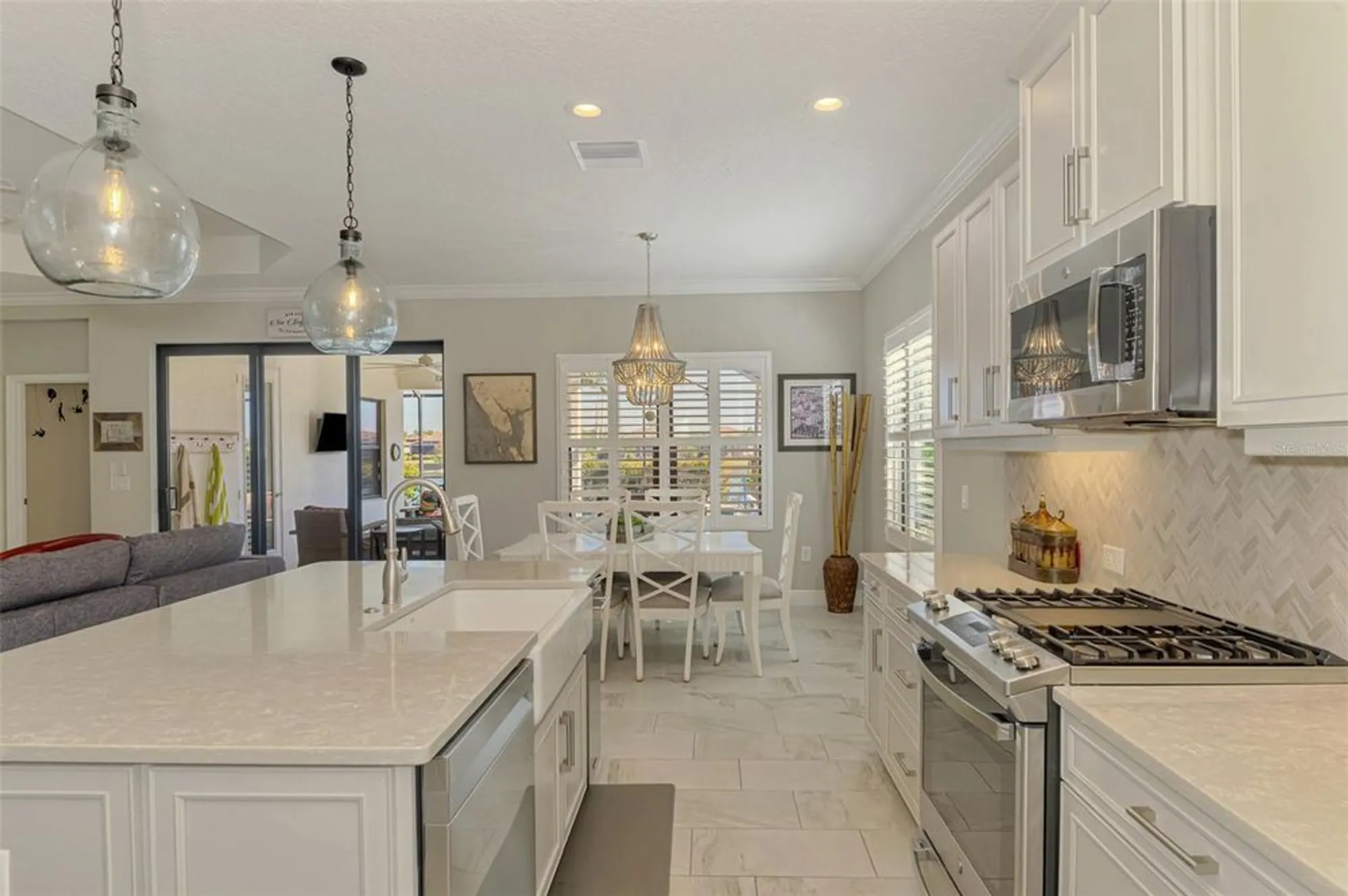 Property Slideshow image 31 of 73 | 26813 weiskopf dr, Englewood, FL, 34223
