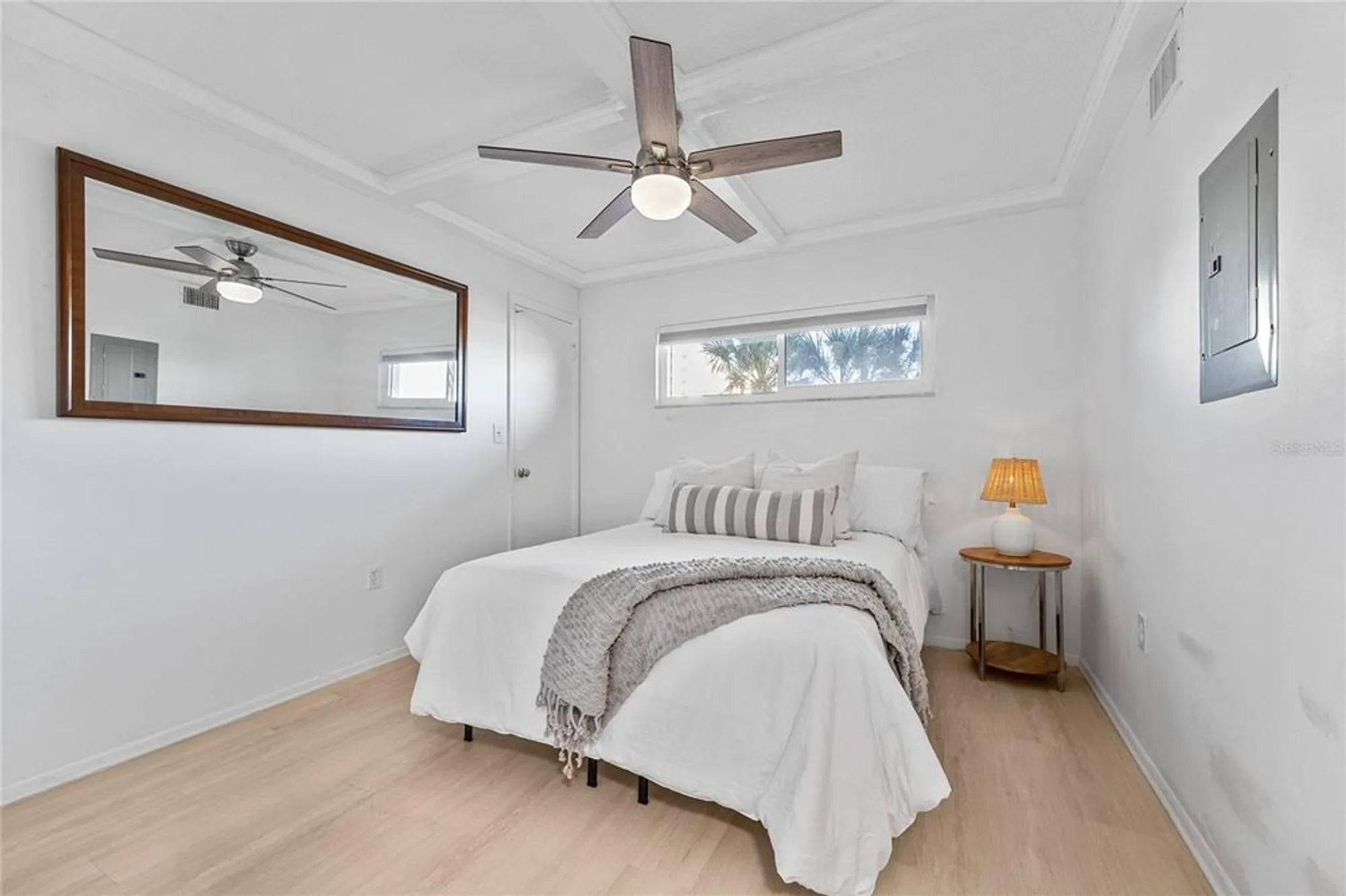 Property Slideshow image 21 of 39 | 4775 cove cir apt 203, St Petersburg, FL, 33708