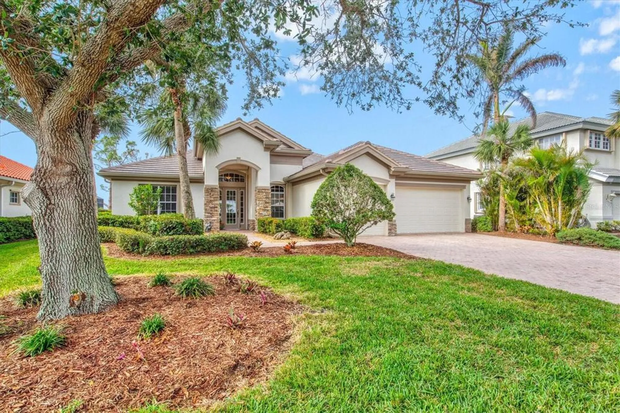 Property Slideshow image 1 of 91 | 14026 royal pointe dr, Port Charlotte, FL, 33953