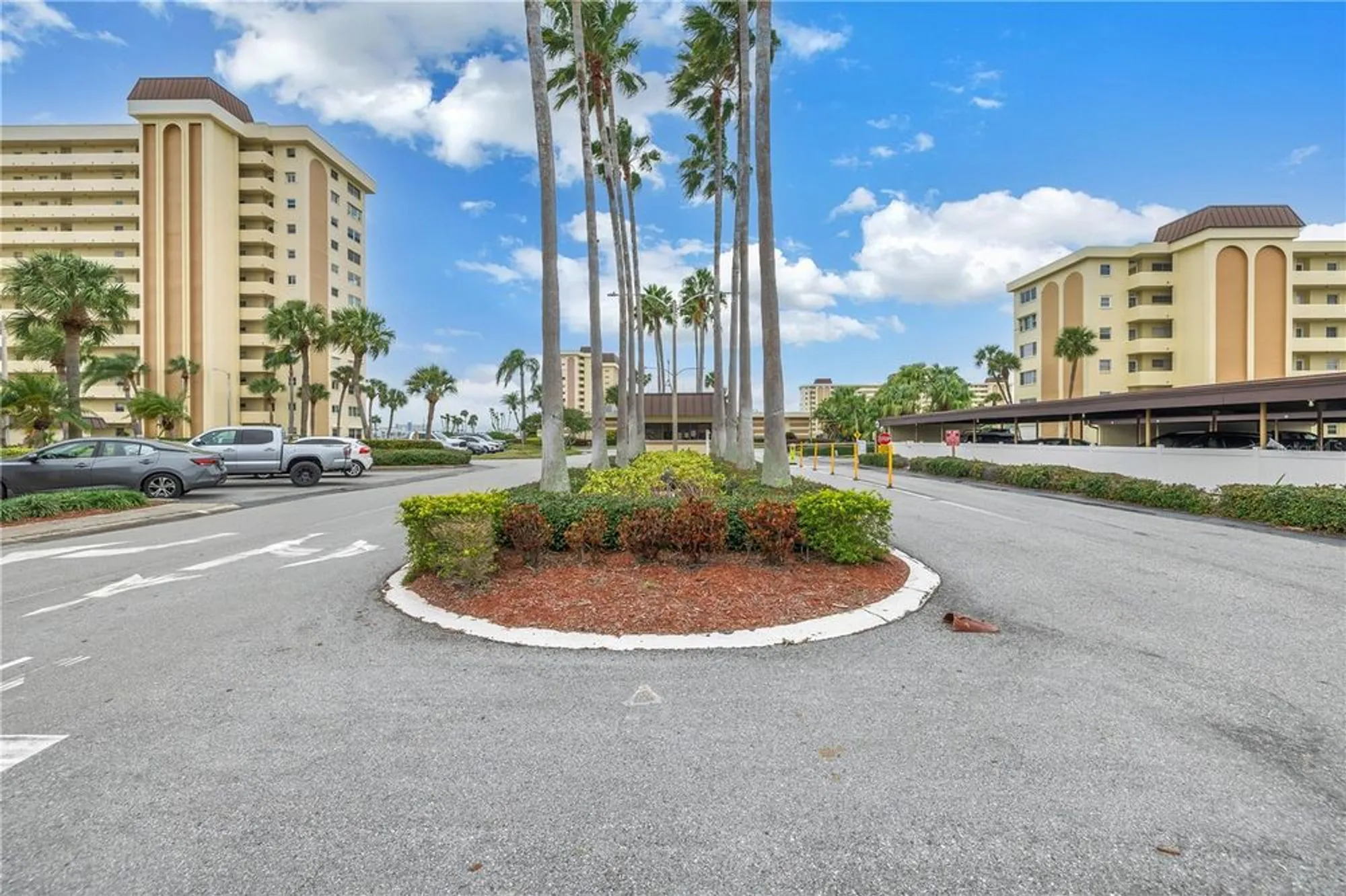 Property Slideshow image 70 of 73 | 4525 cove cir apt 102, Saint Petersburg, FL, 33708