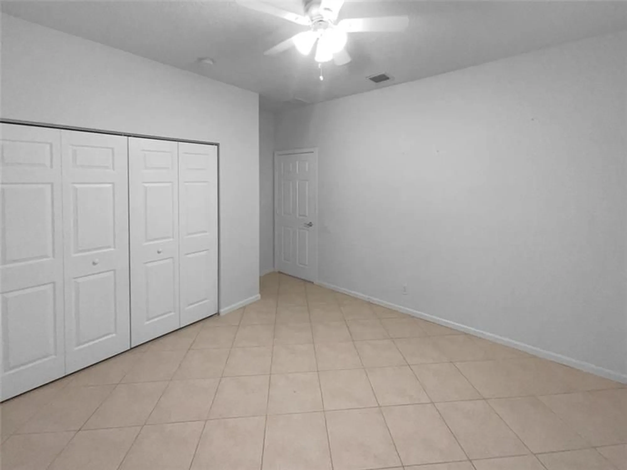 Property Slideshow image 5 of 26 | 390 nw sunview way, Port St Lucie, FL, 34986
