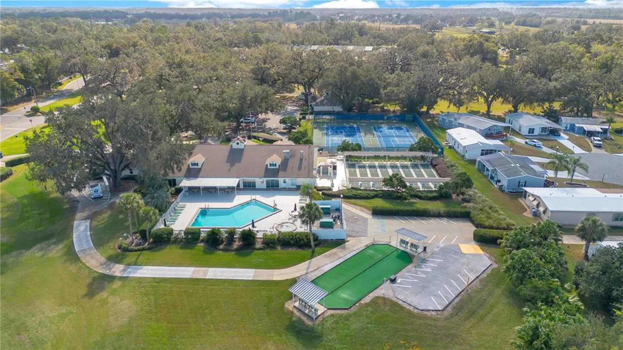 Property Slideshow image 23 of 32 | 738 cottage park ln, Leesburg, FL, 34748