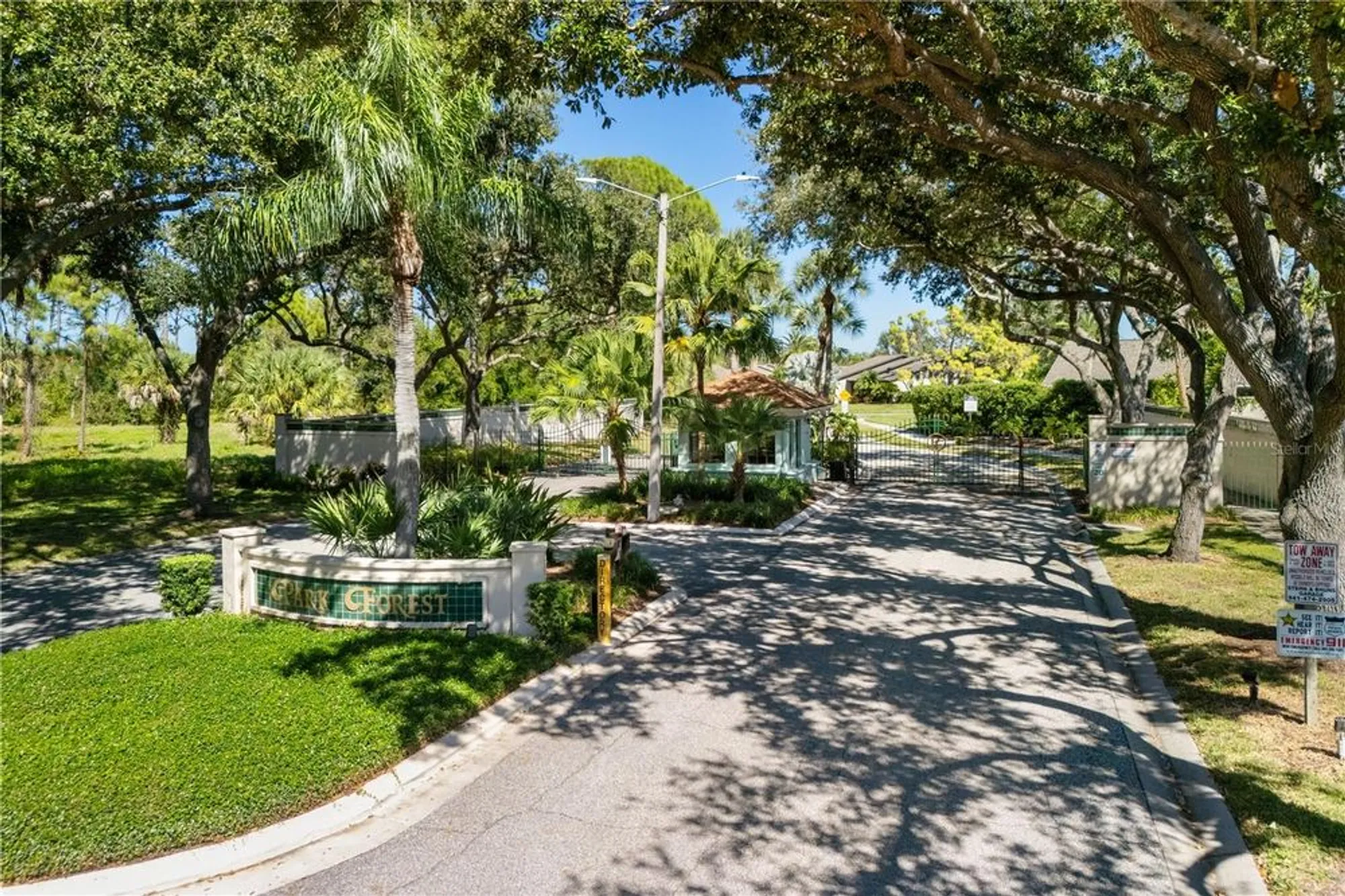 Property Slideshow image 3 of 48 | 428 cypress forest dr, Englewood, FL, 34223